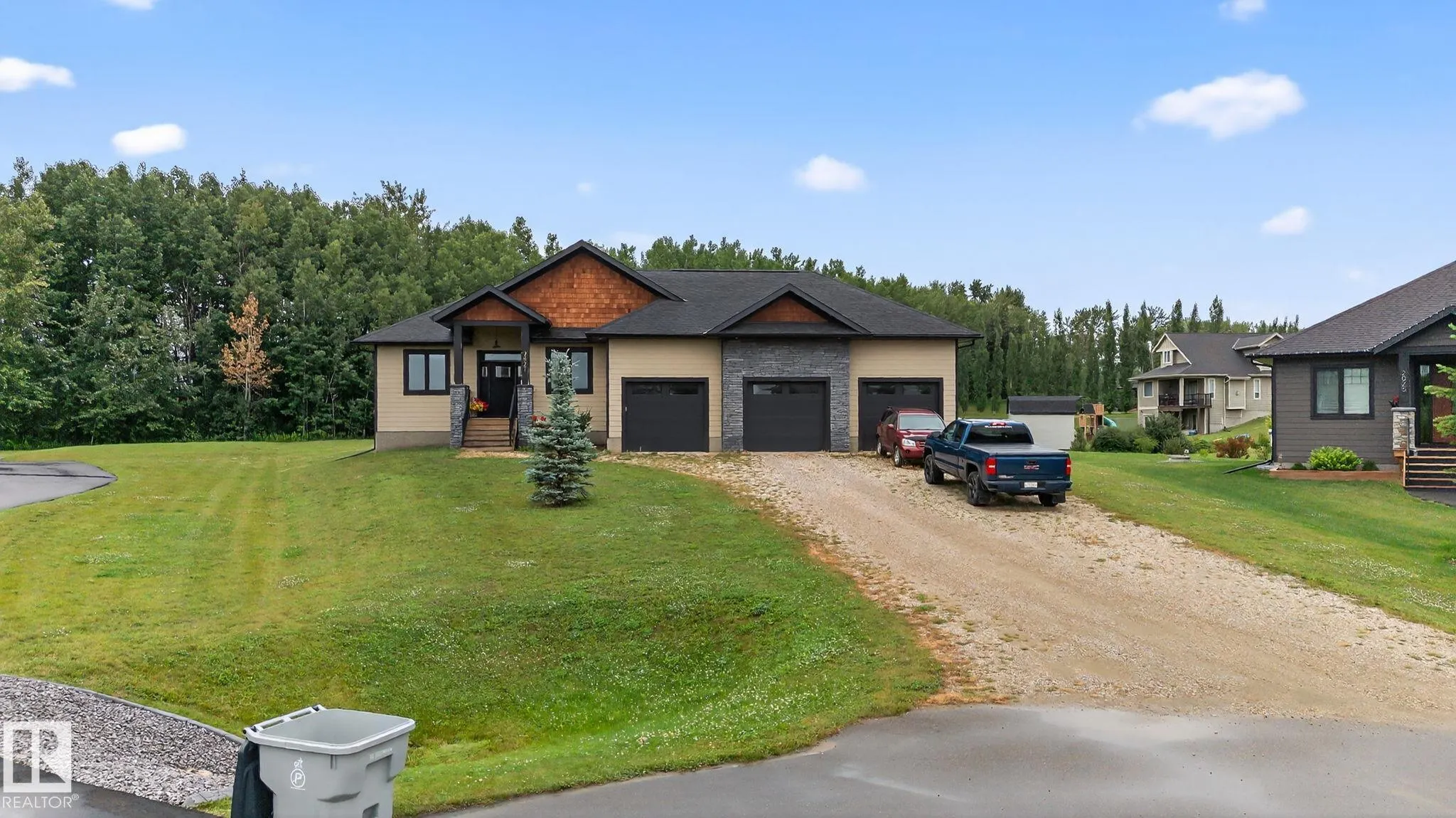 2027 JUNIPER Lane