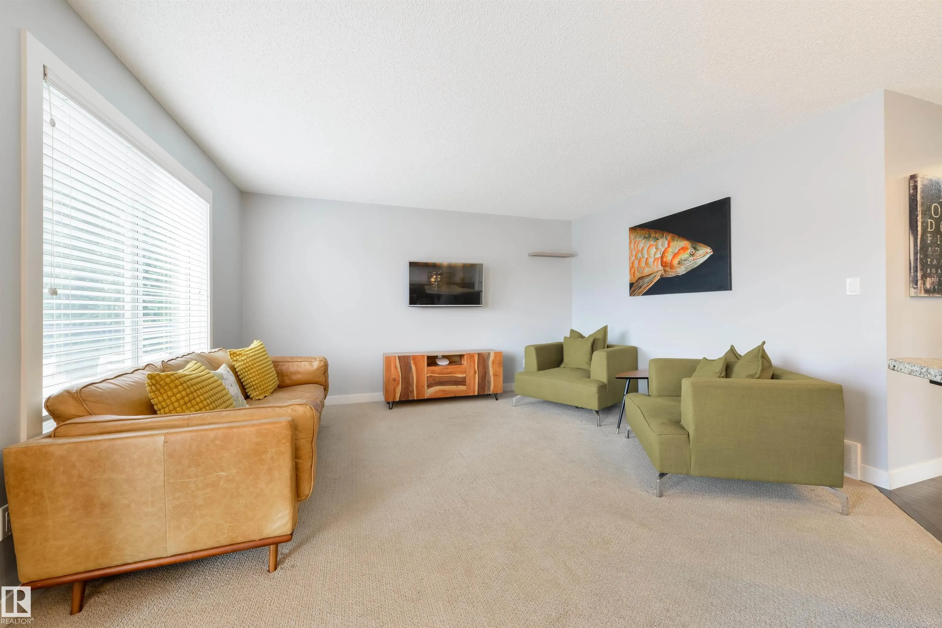 120 RUE MADELENE