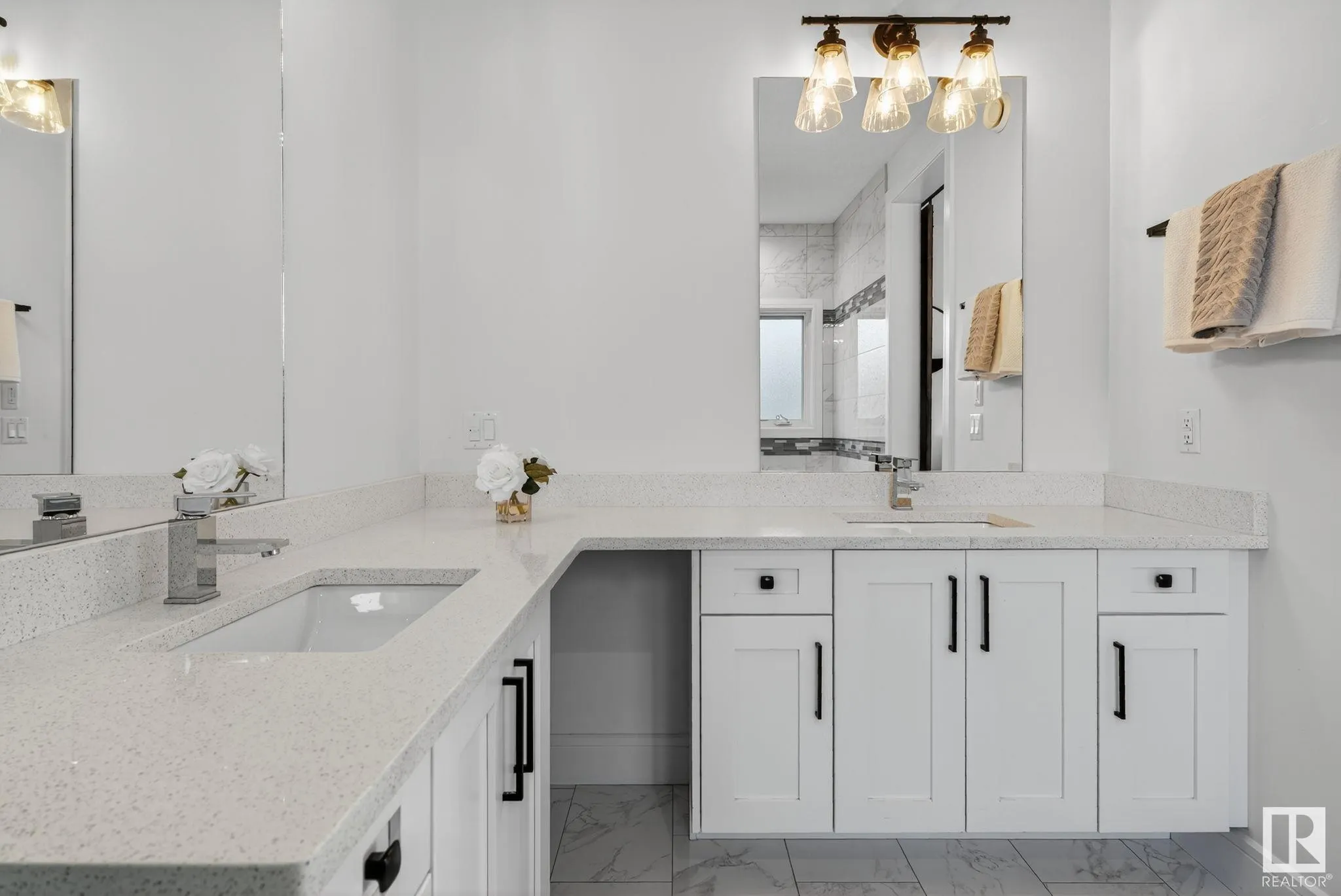 1750 TANAGER Close