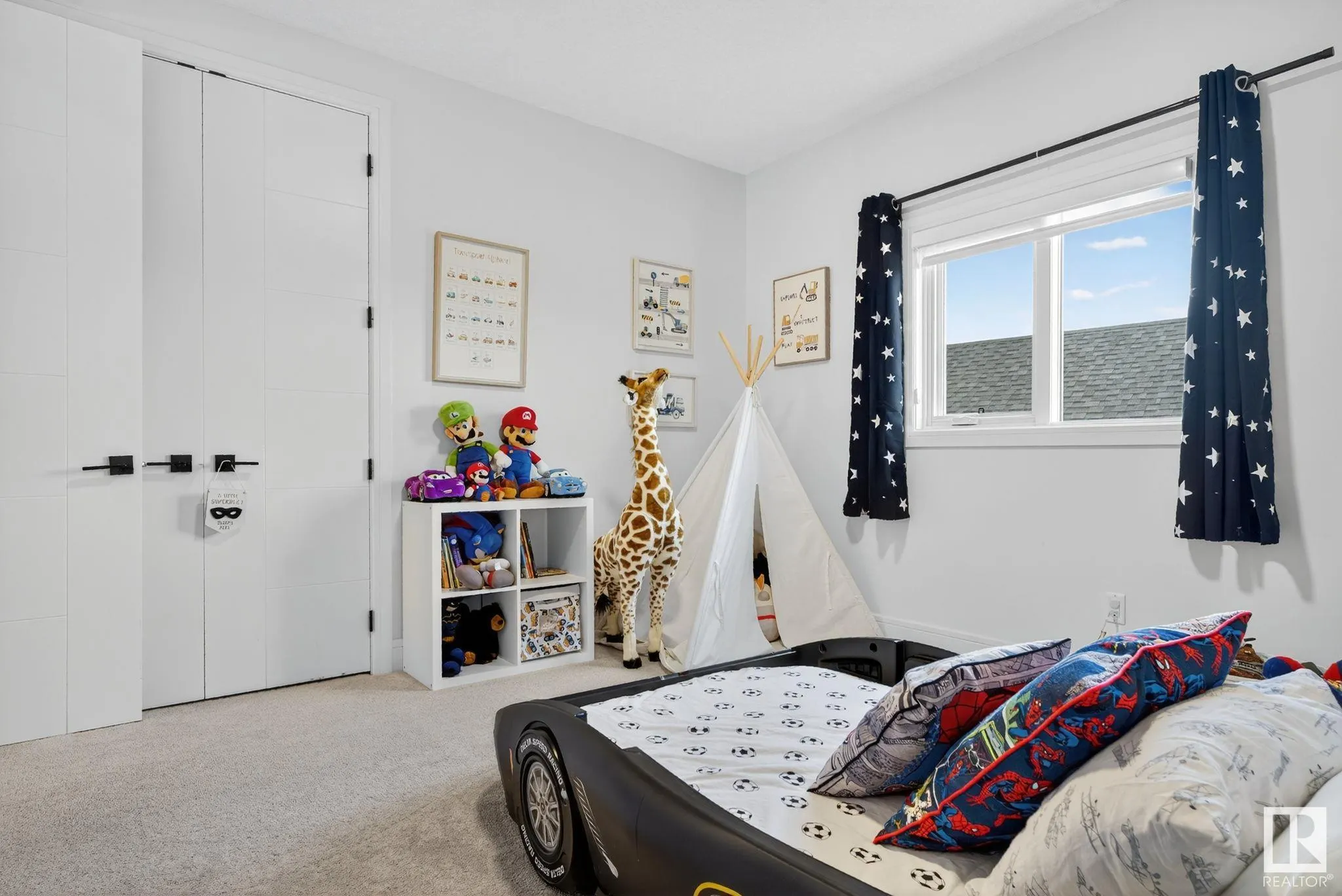 1750 TANAGER Close