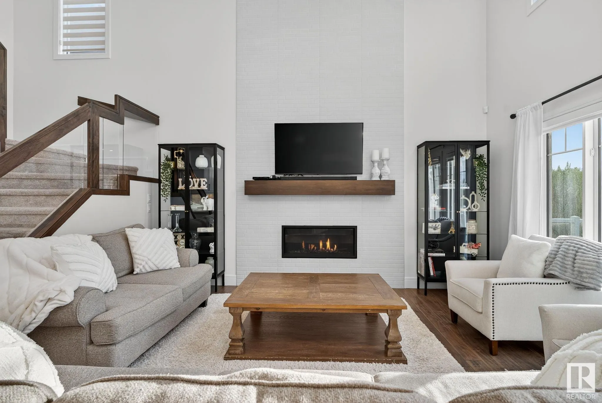 1750 TANAGER Close