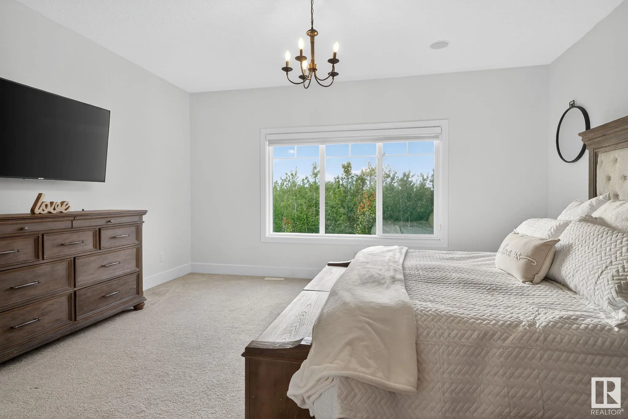 1750 TANAGER Close