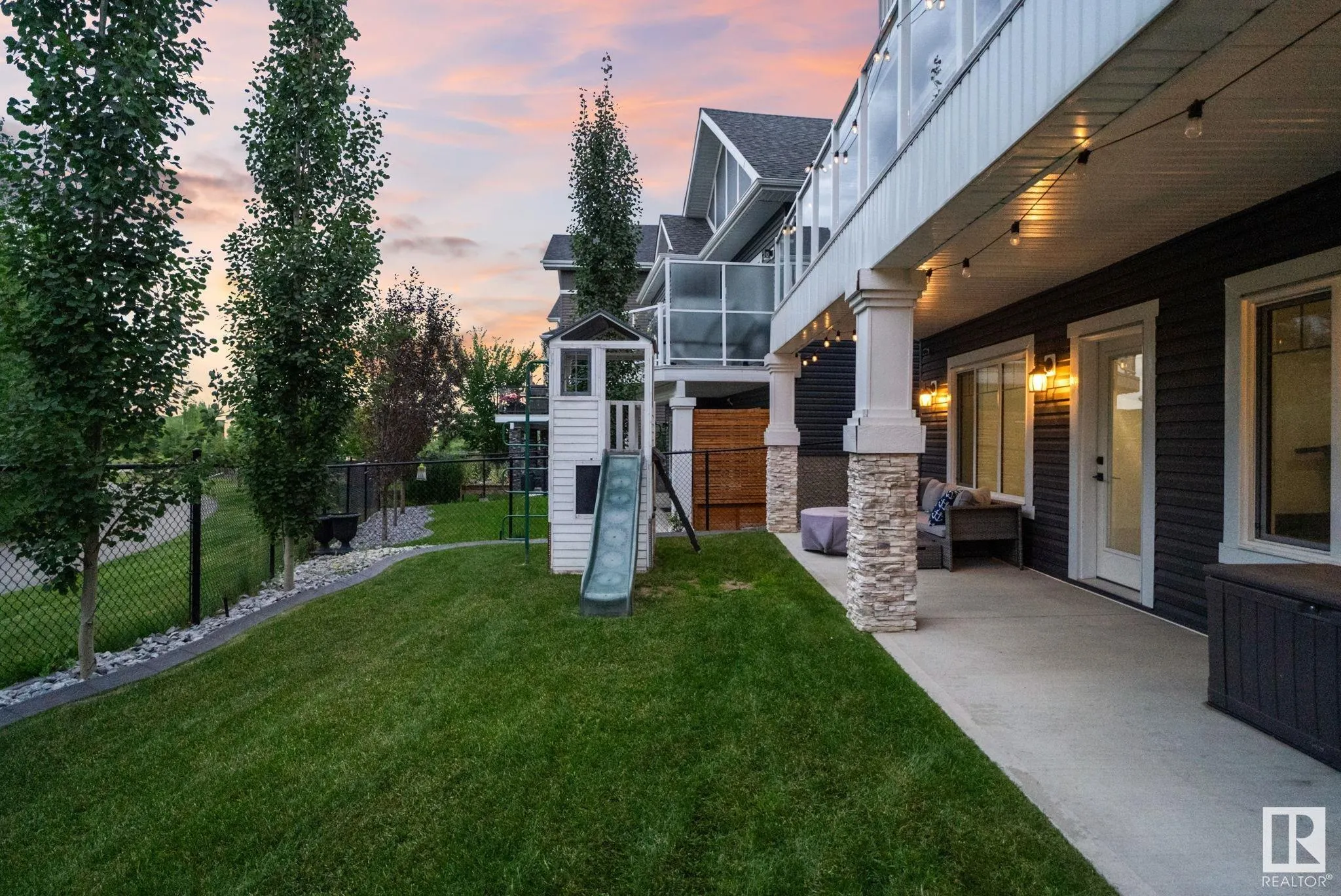 1750 TANAGER Close