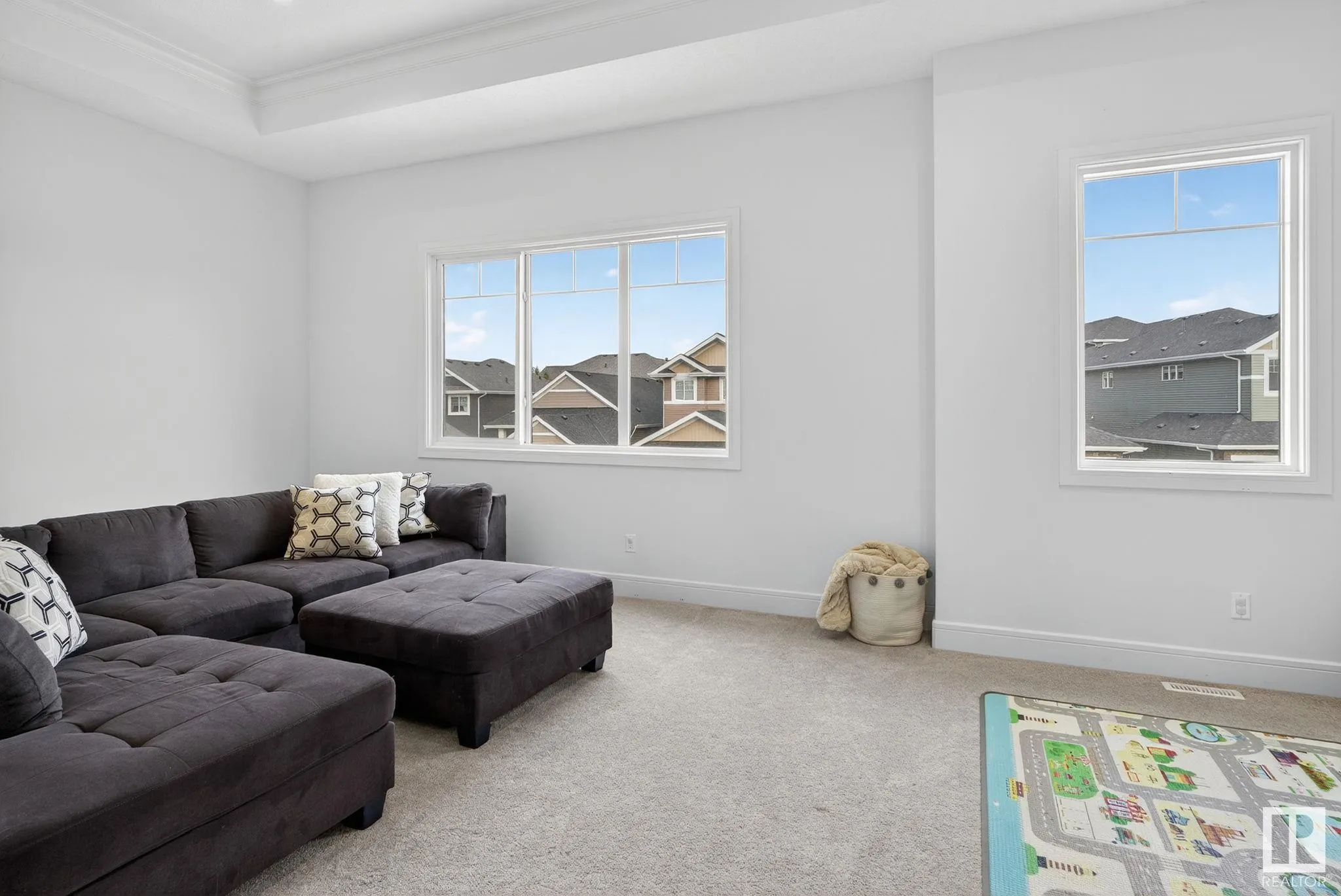 1750 TANAGER Close
