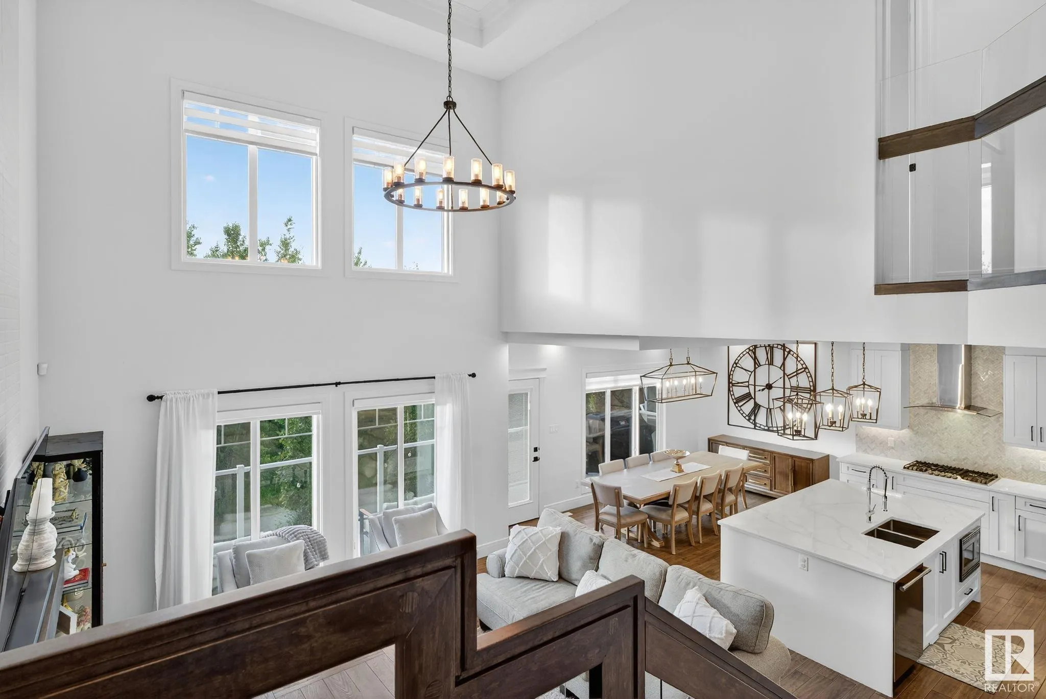 1750 TANAGER Close