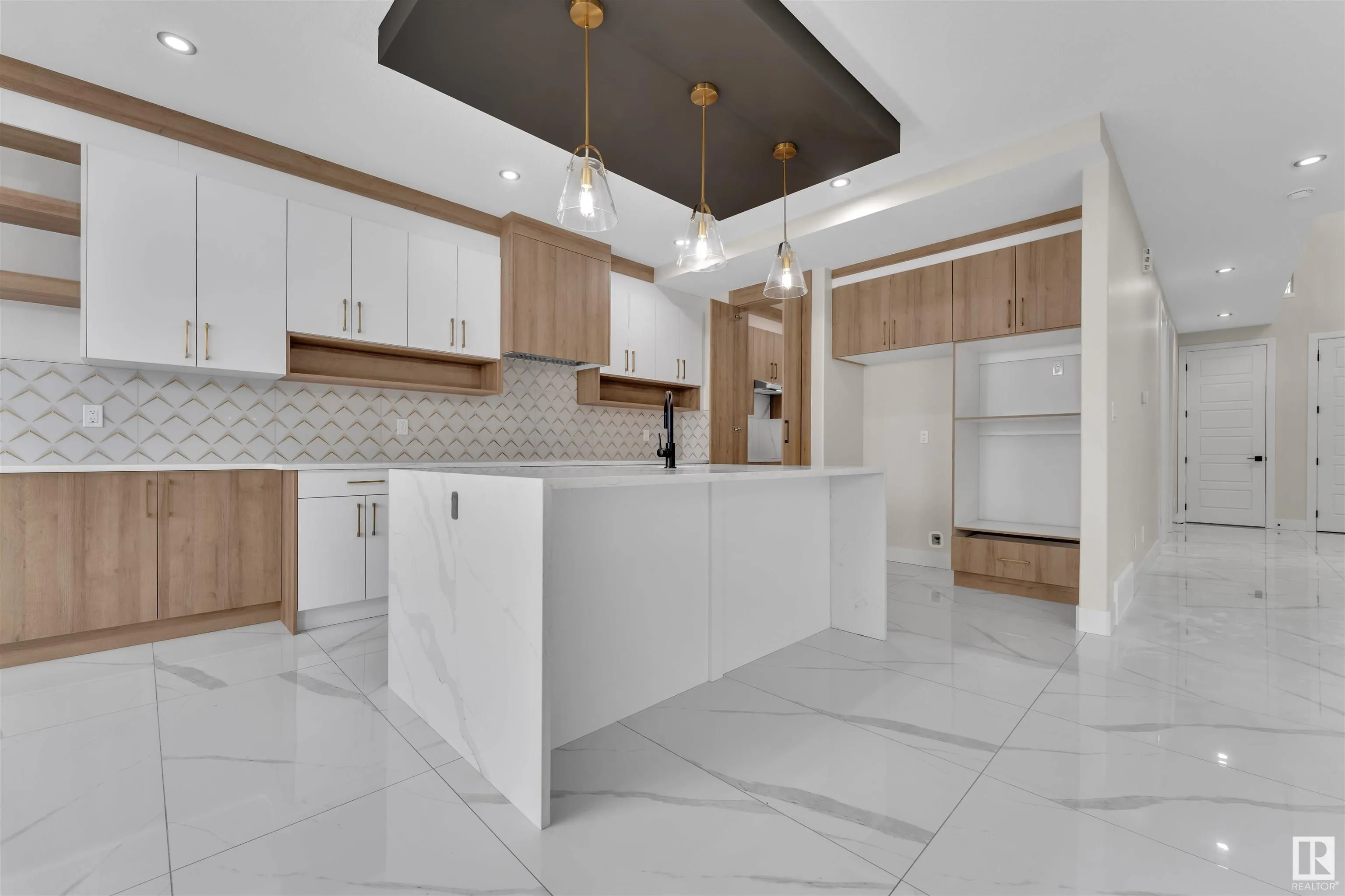 4310 35 ST