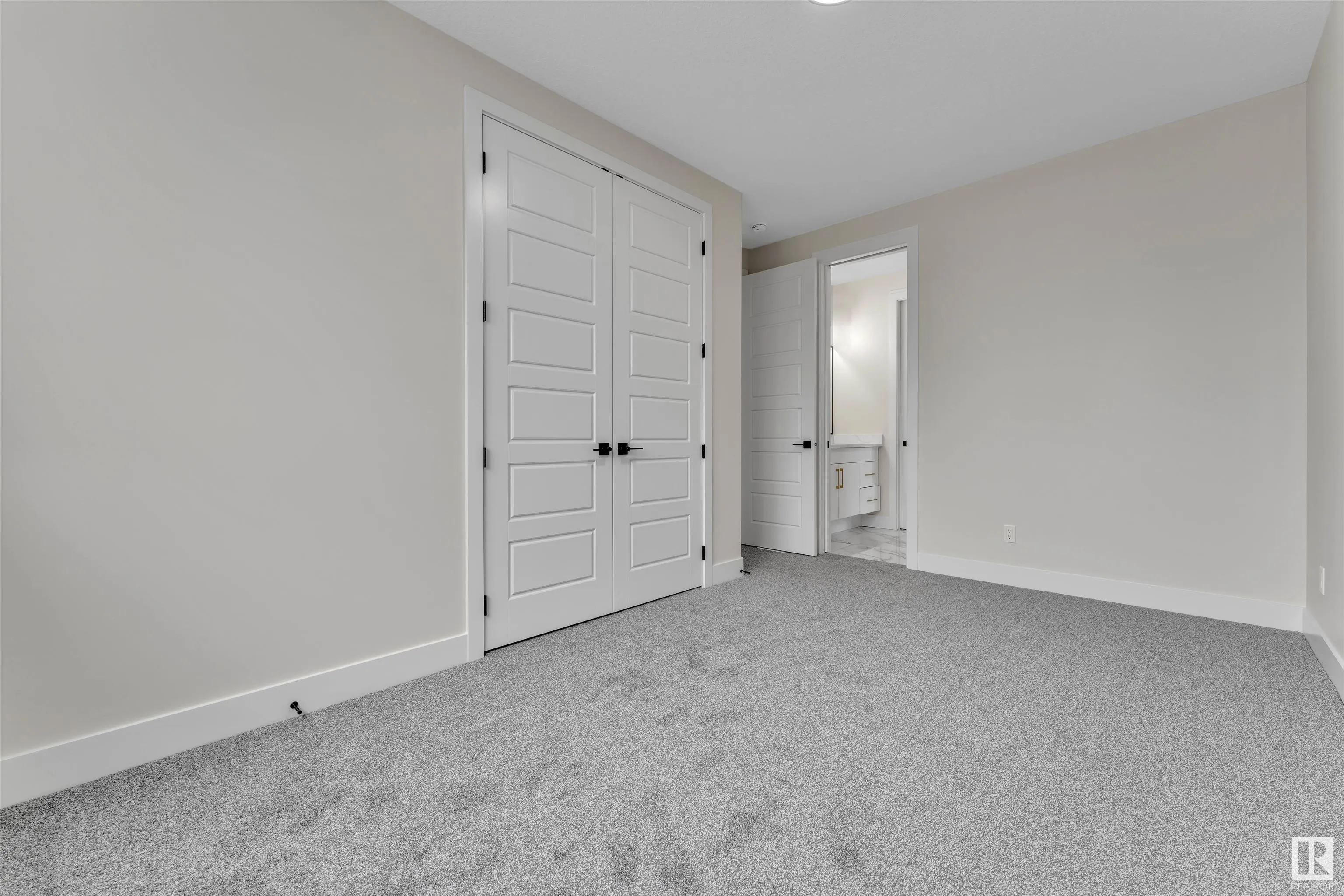 4310 35 ST