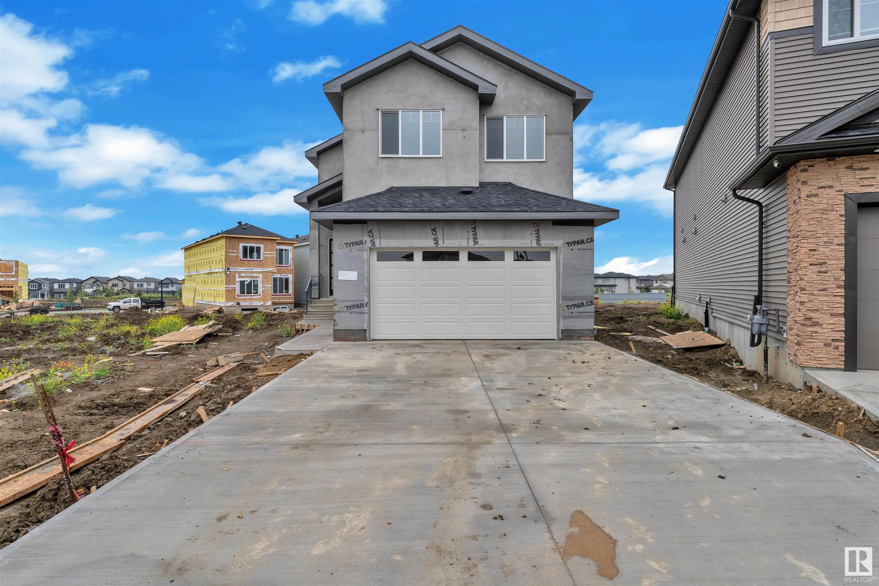 4310 35 ST