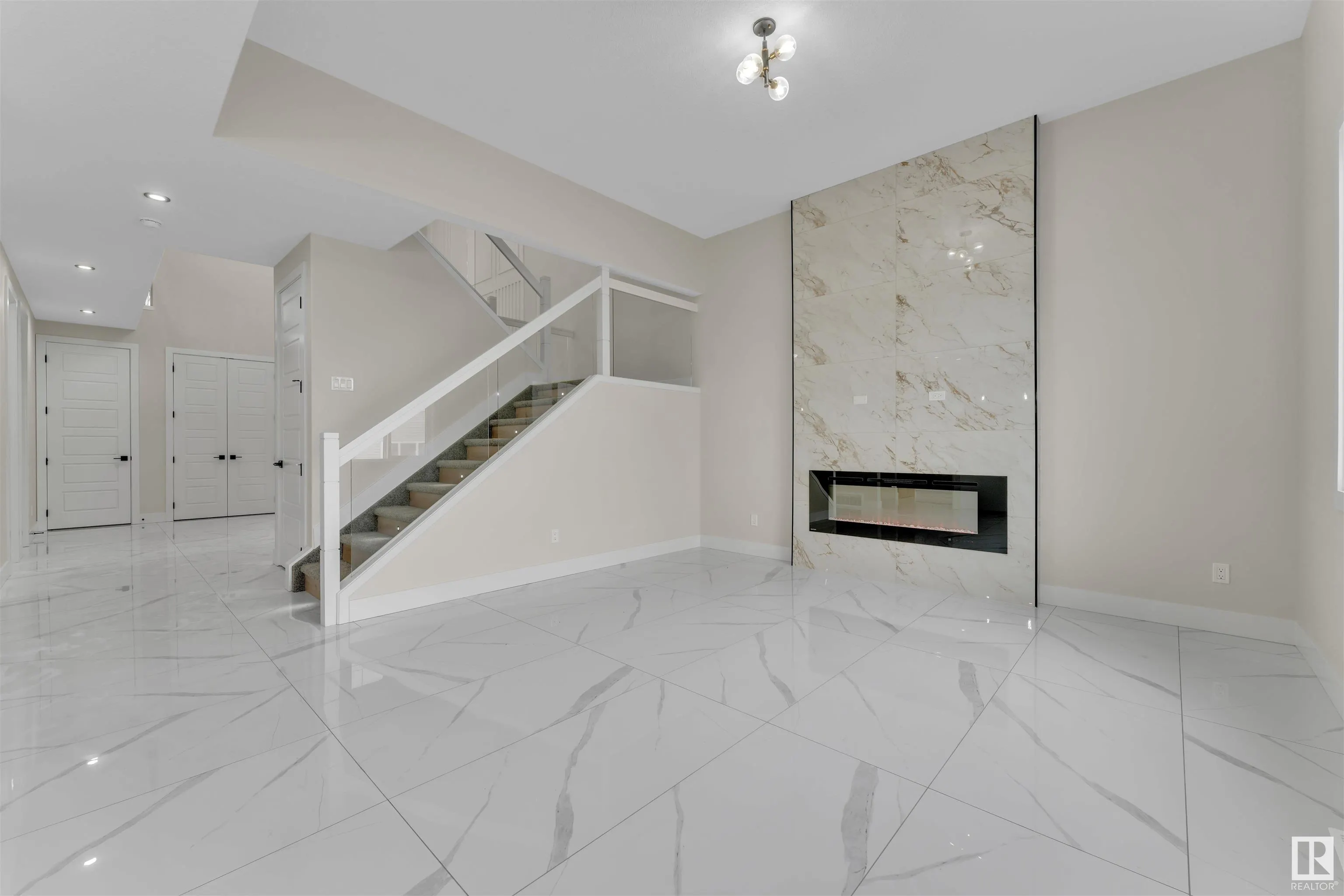 4310 35 ST