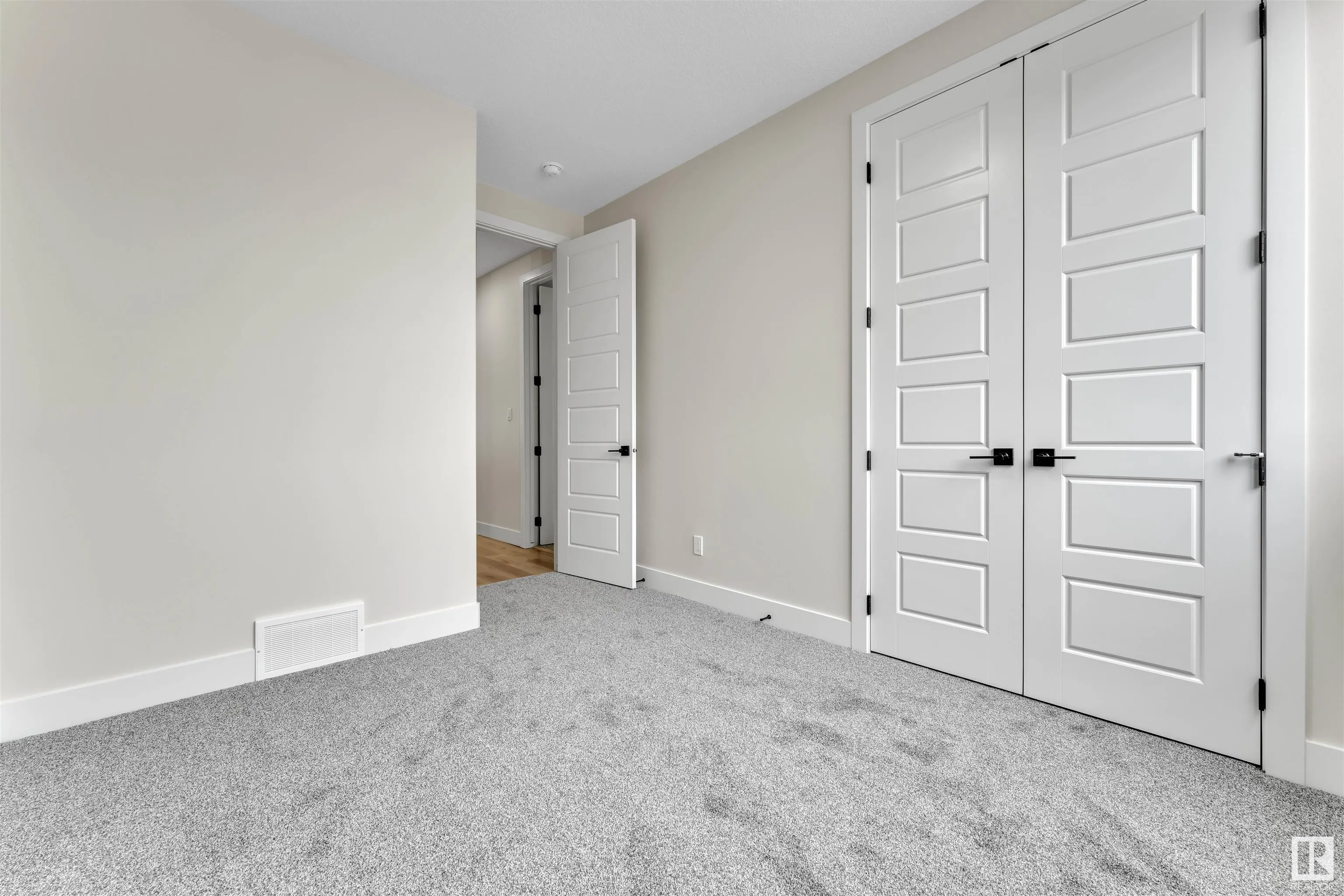 4310 35 ST