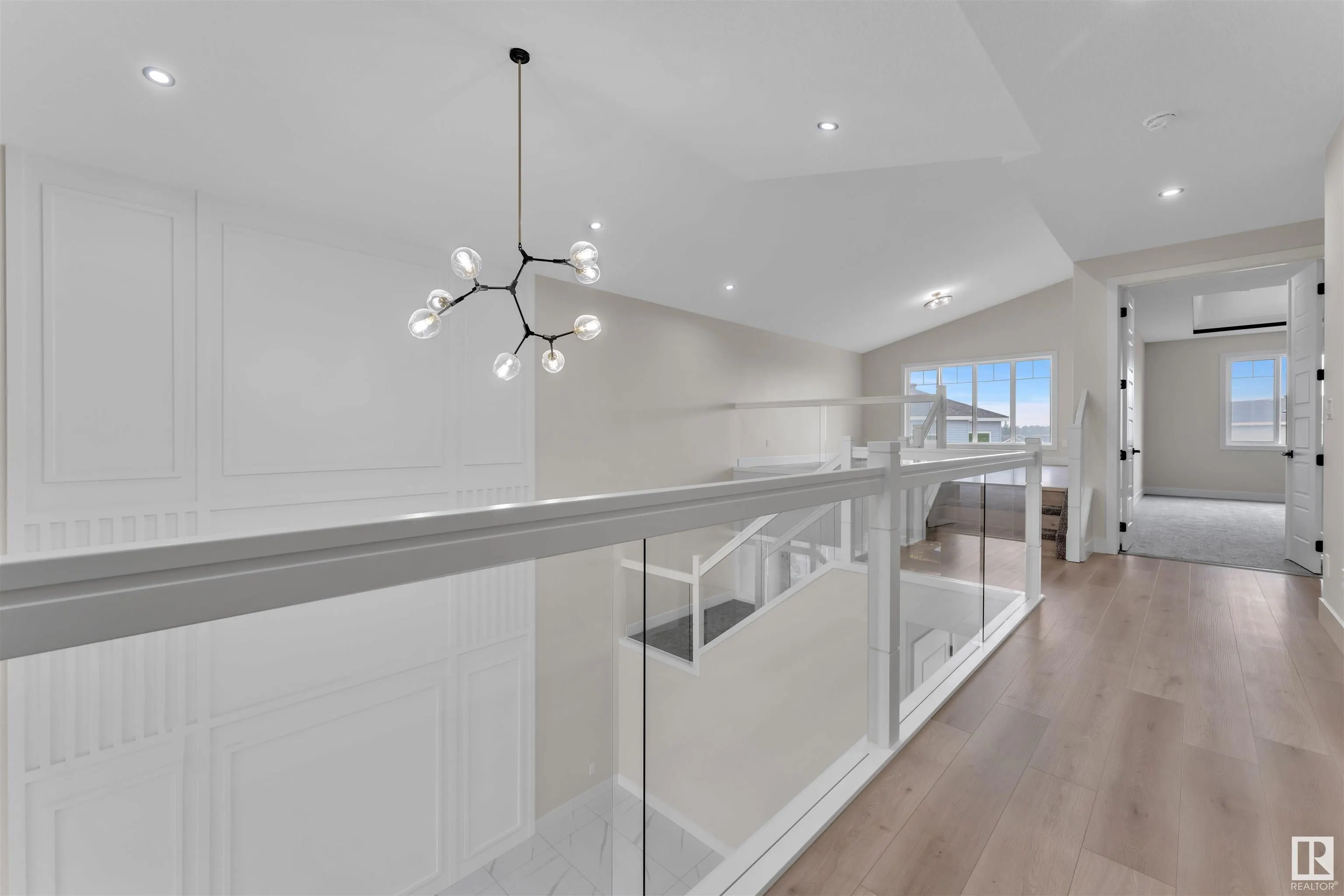 4310 35 ST