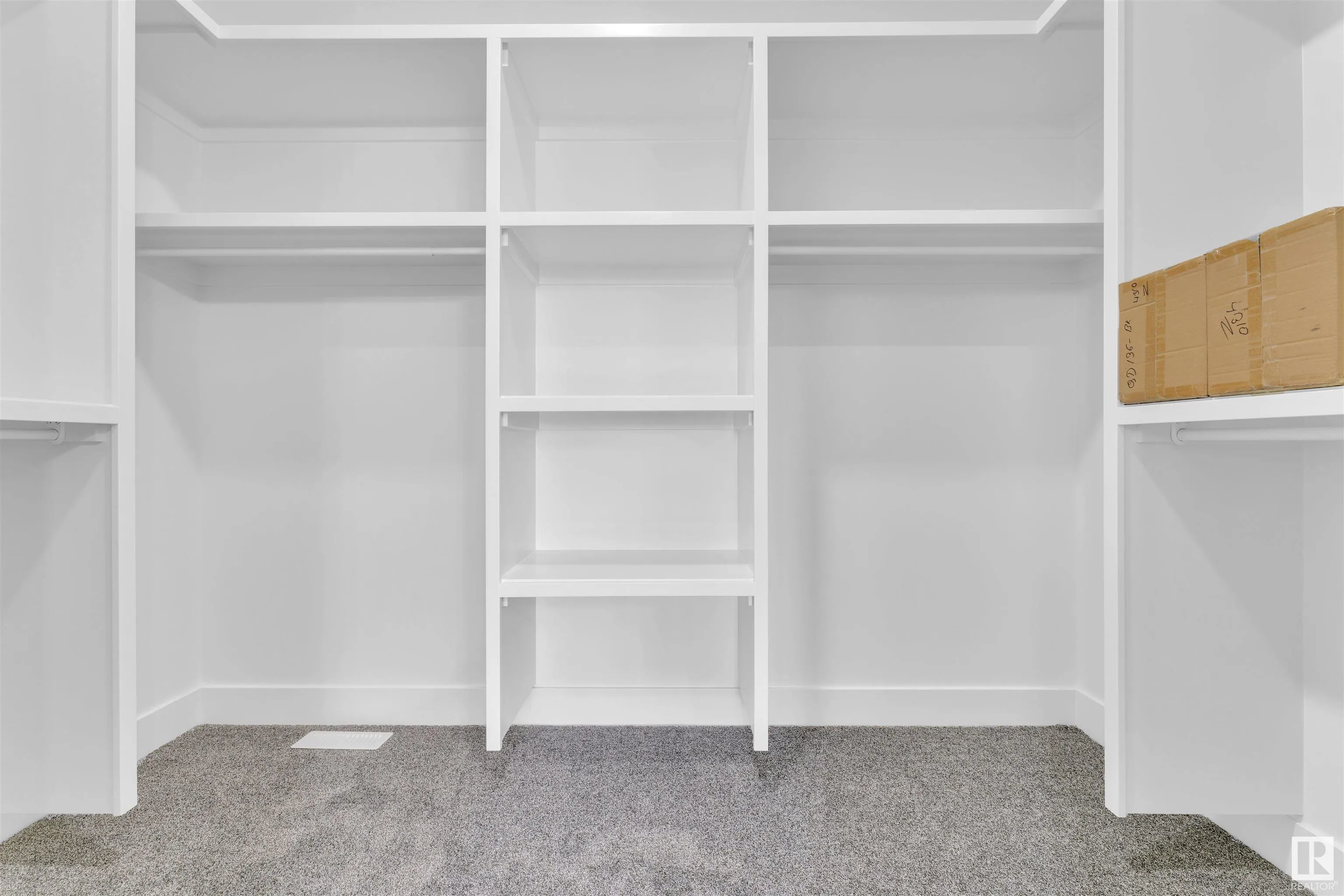 4310 35 ST