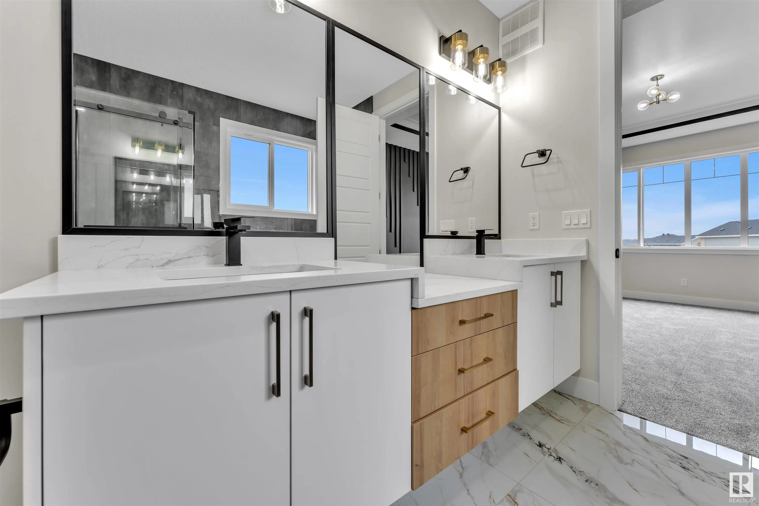 4310 35 ST