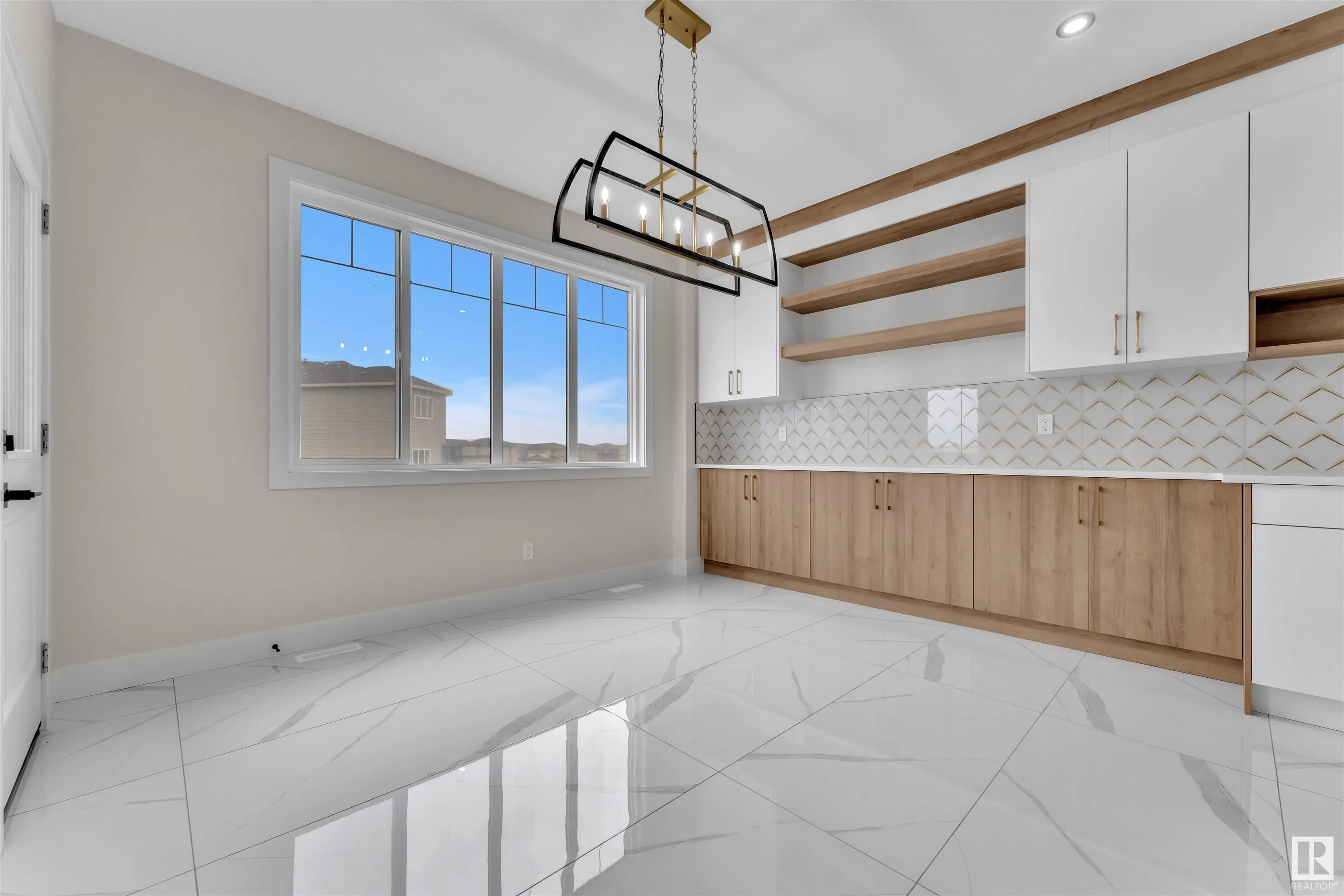 4310 35 ST
