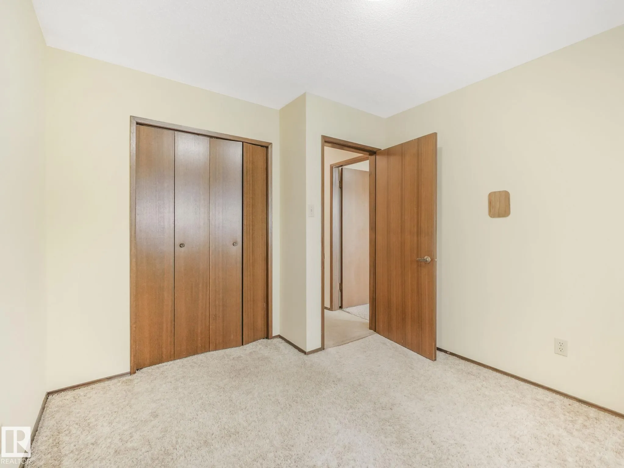 10206 173A Avenue