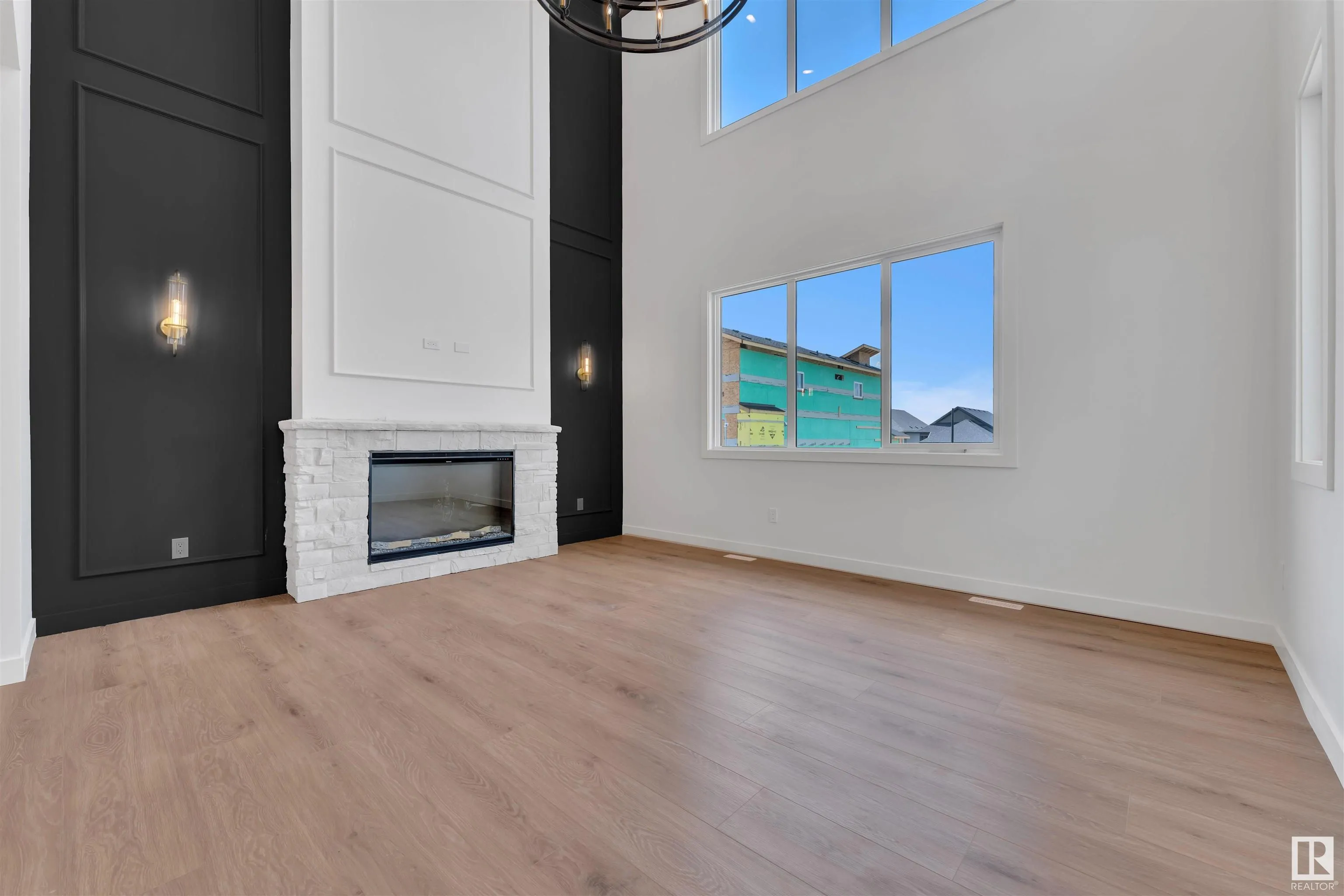 97 ELDRIDGE Point(e)