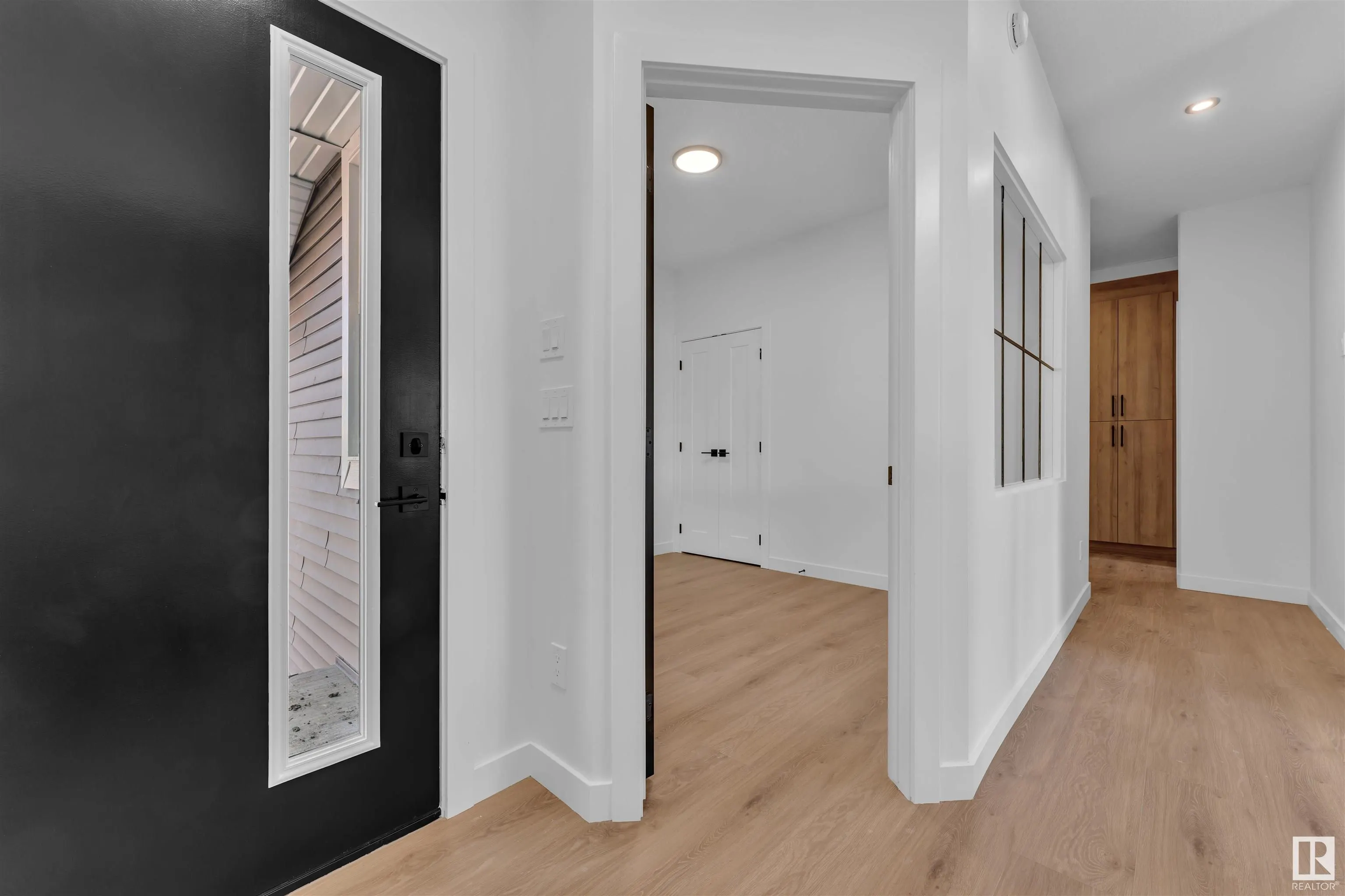 97 ELDRIDGE Point(e)