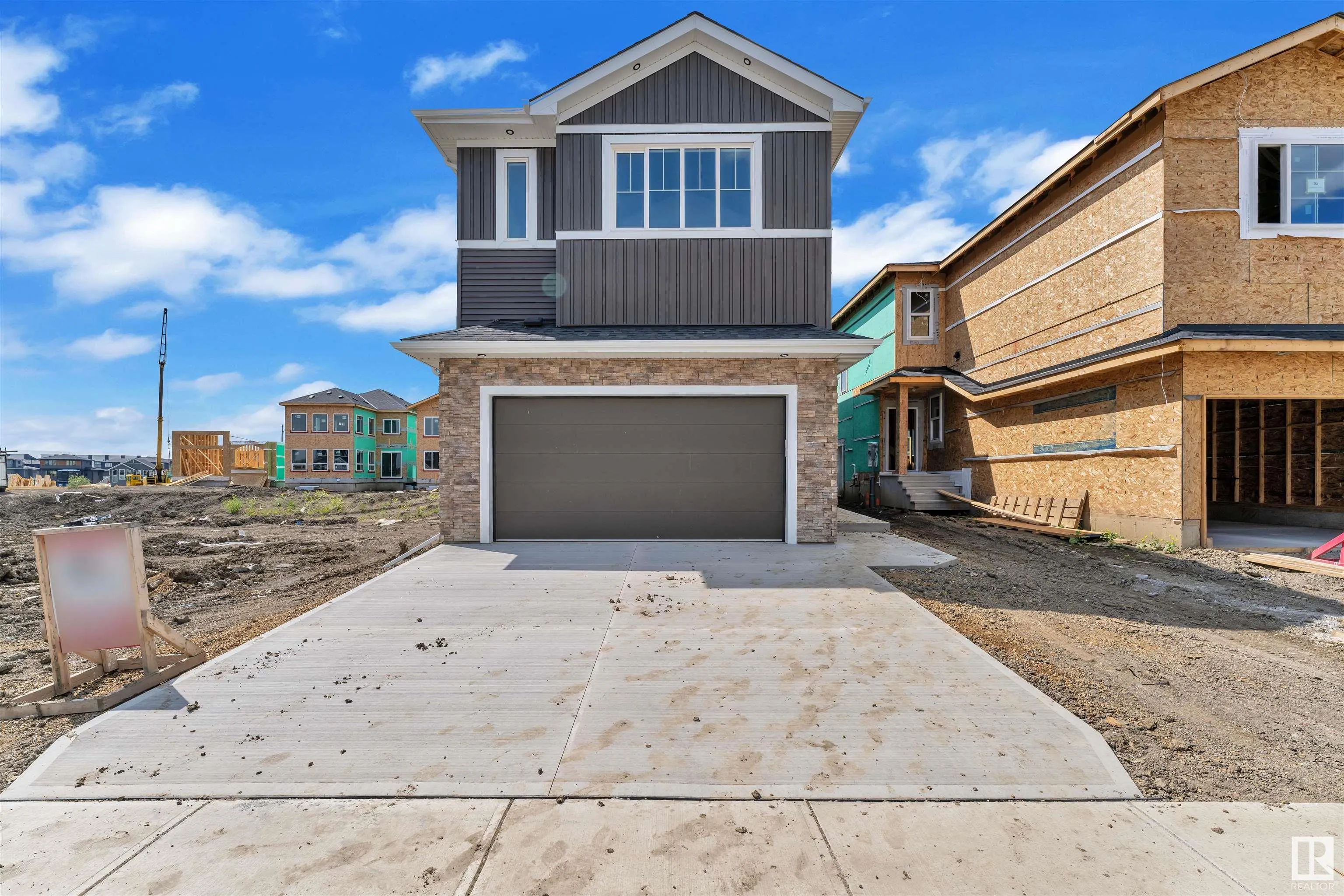 97 ELDRIDGE Point(e)