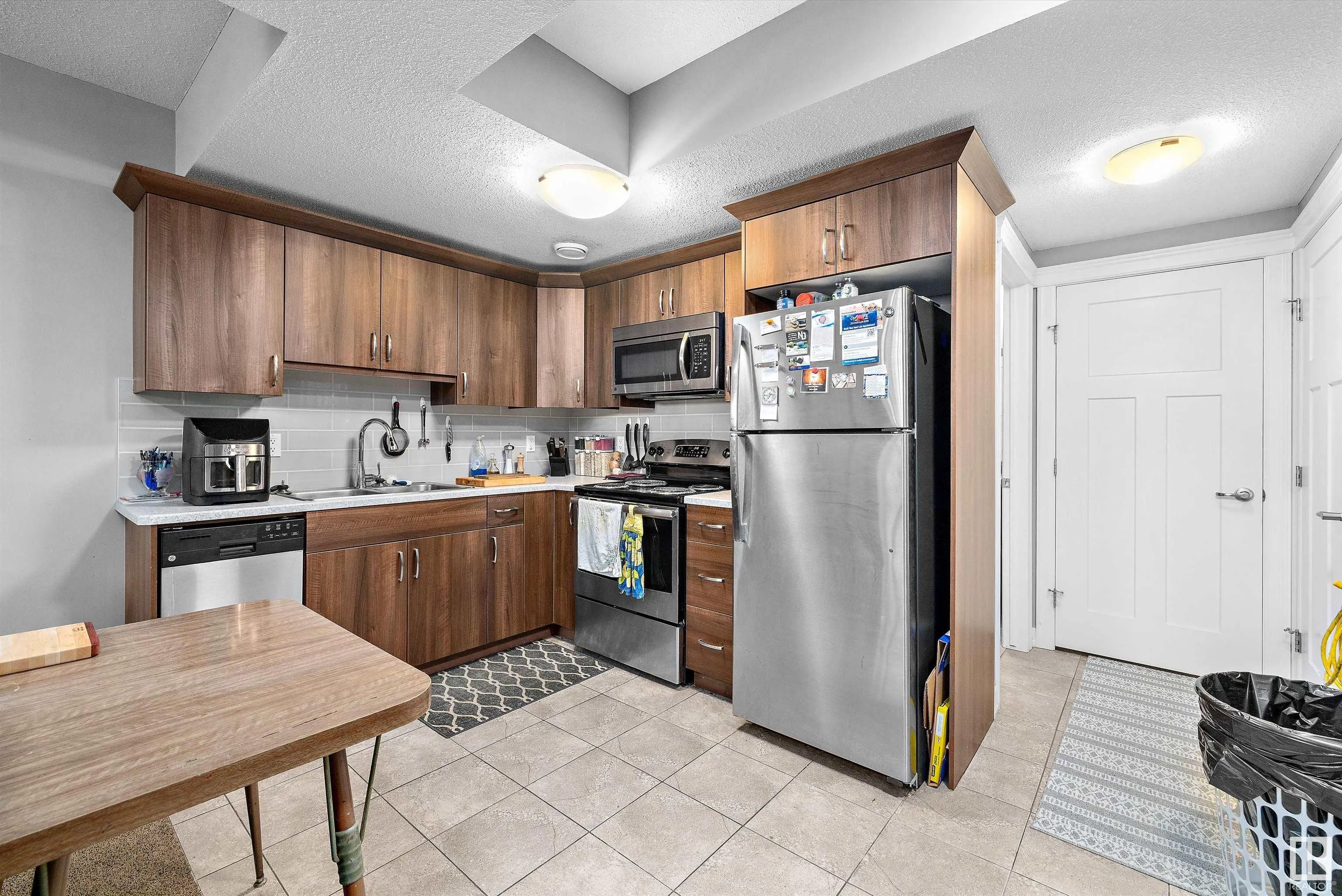 166 STURTZ Bend