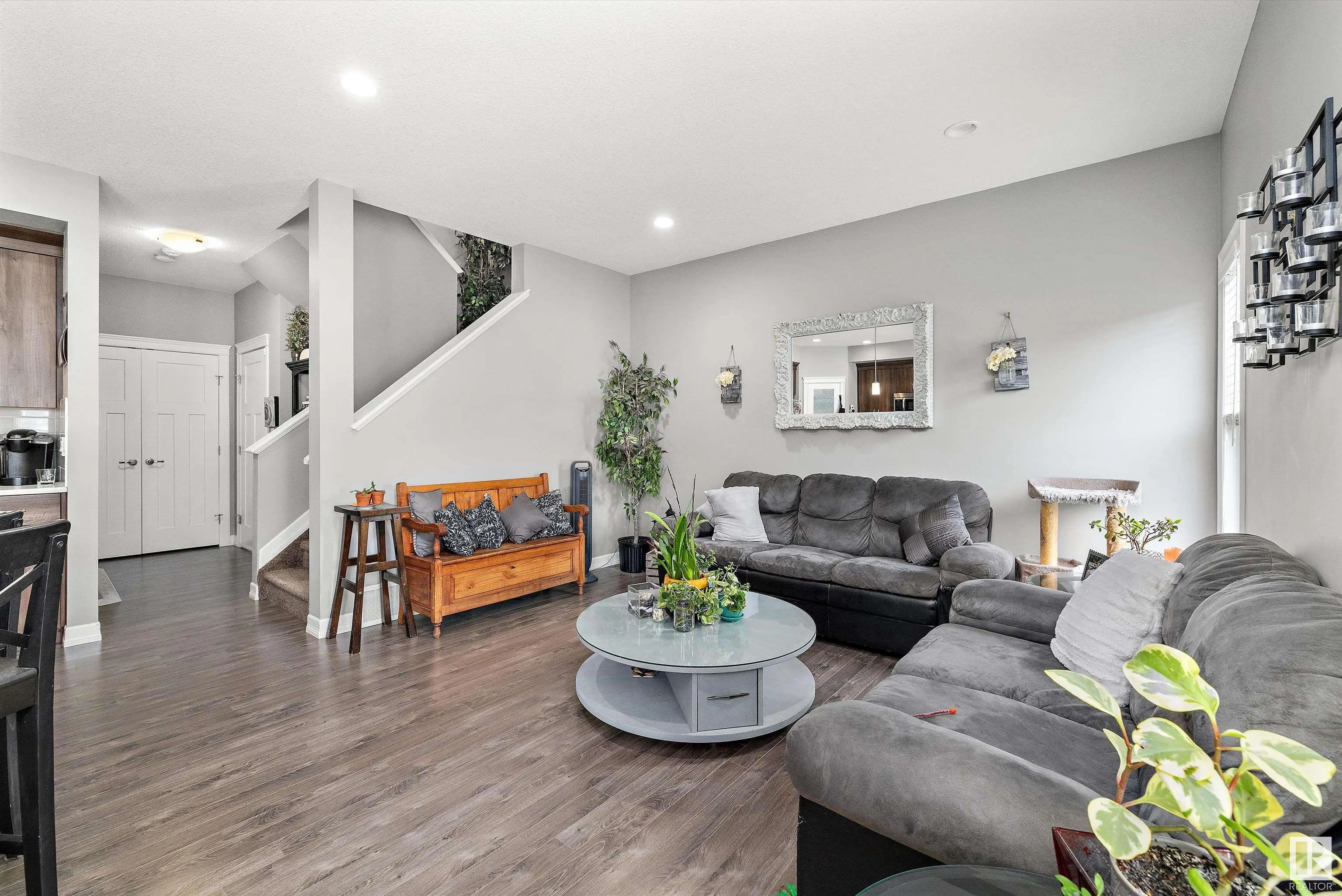 166 STURTZ Bend