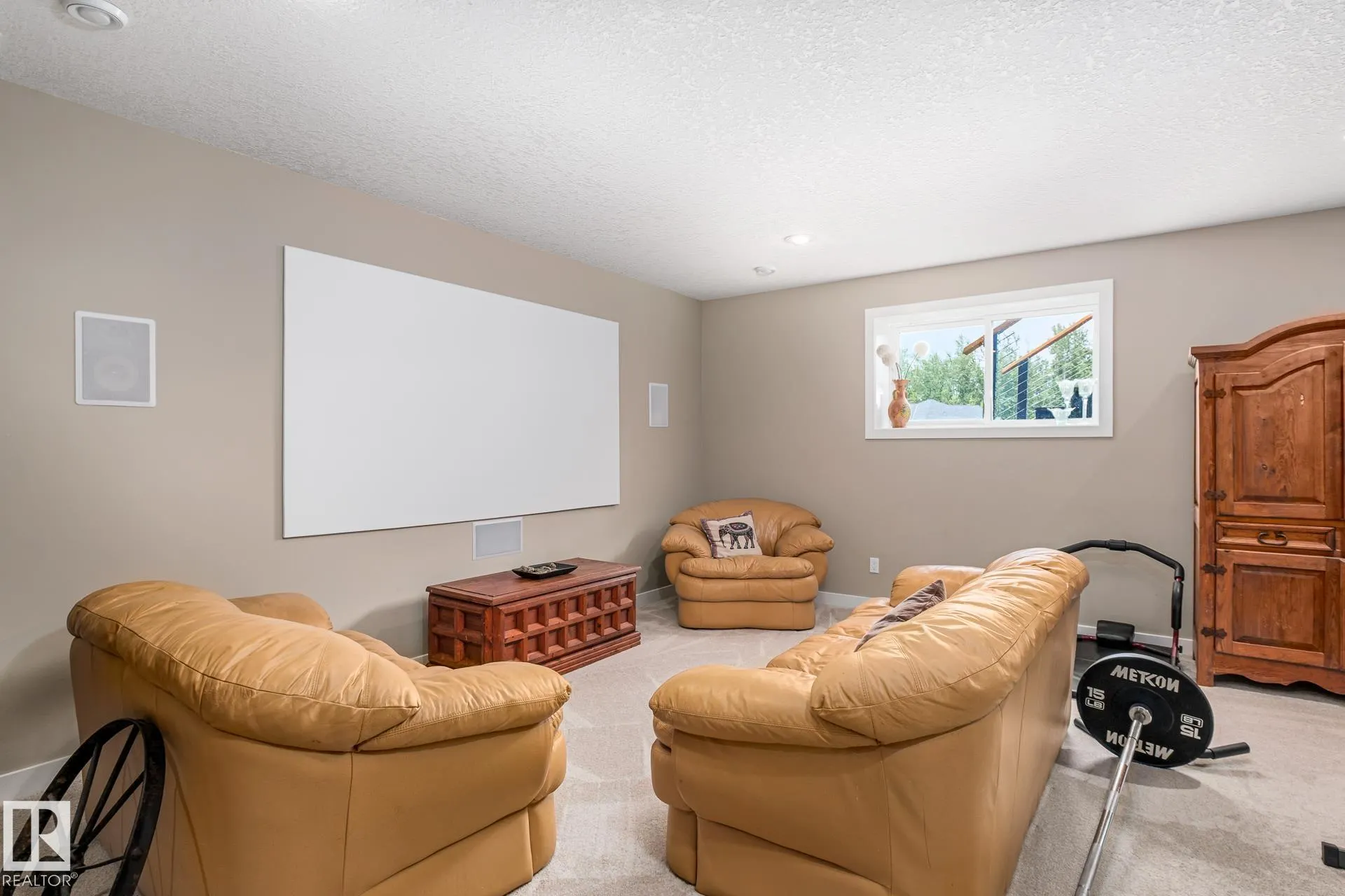 2035 SPRING Drive