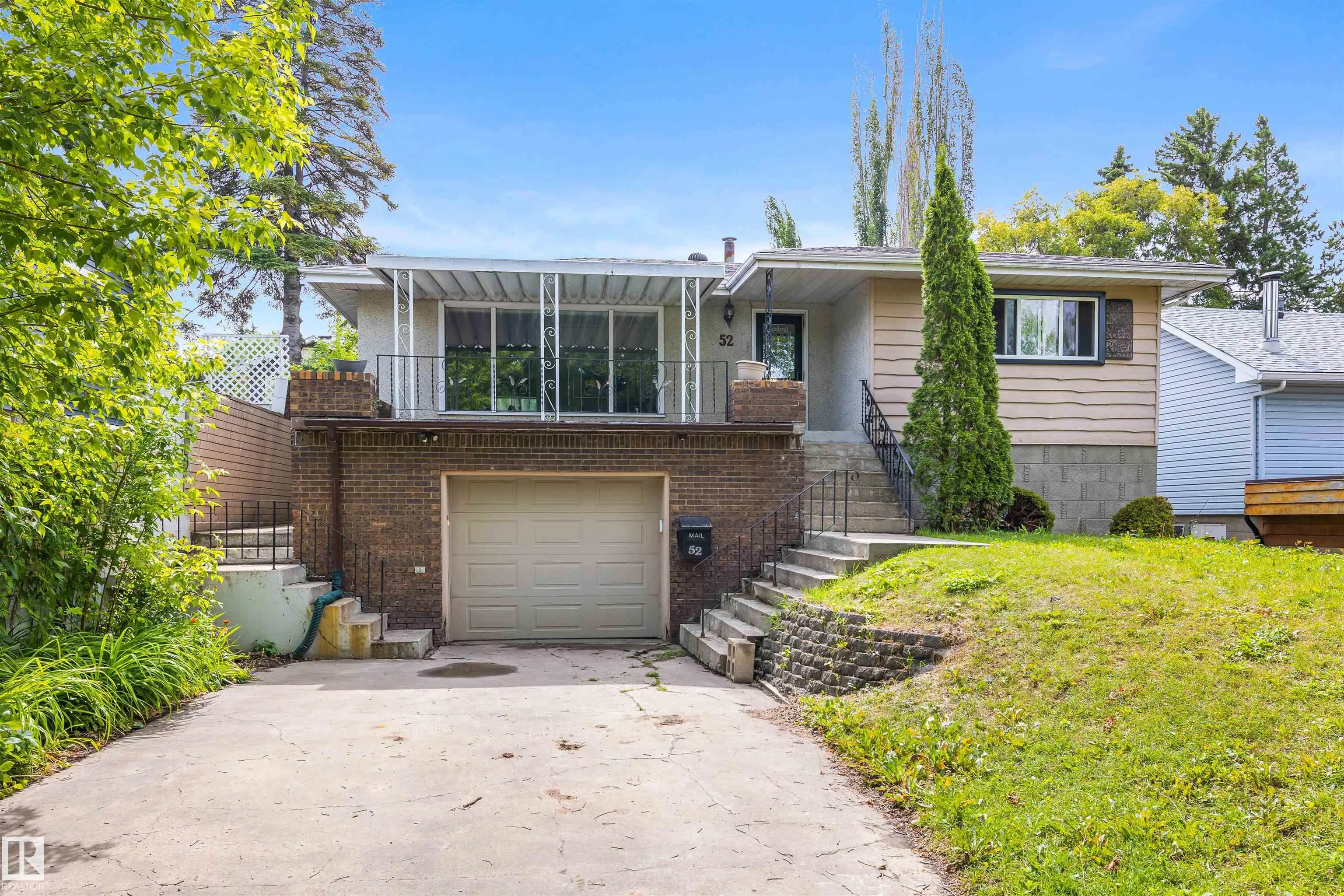 52 BELMONT Drive