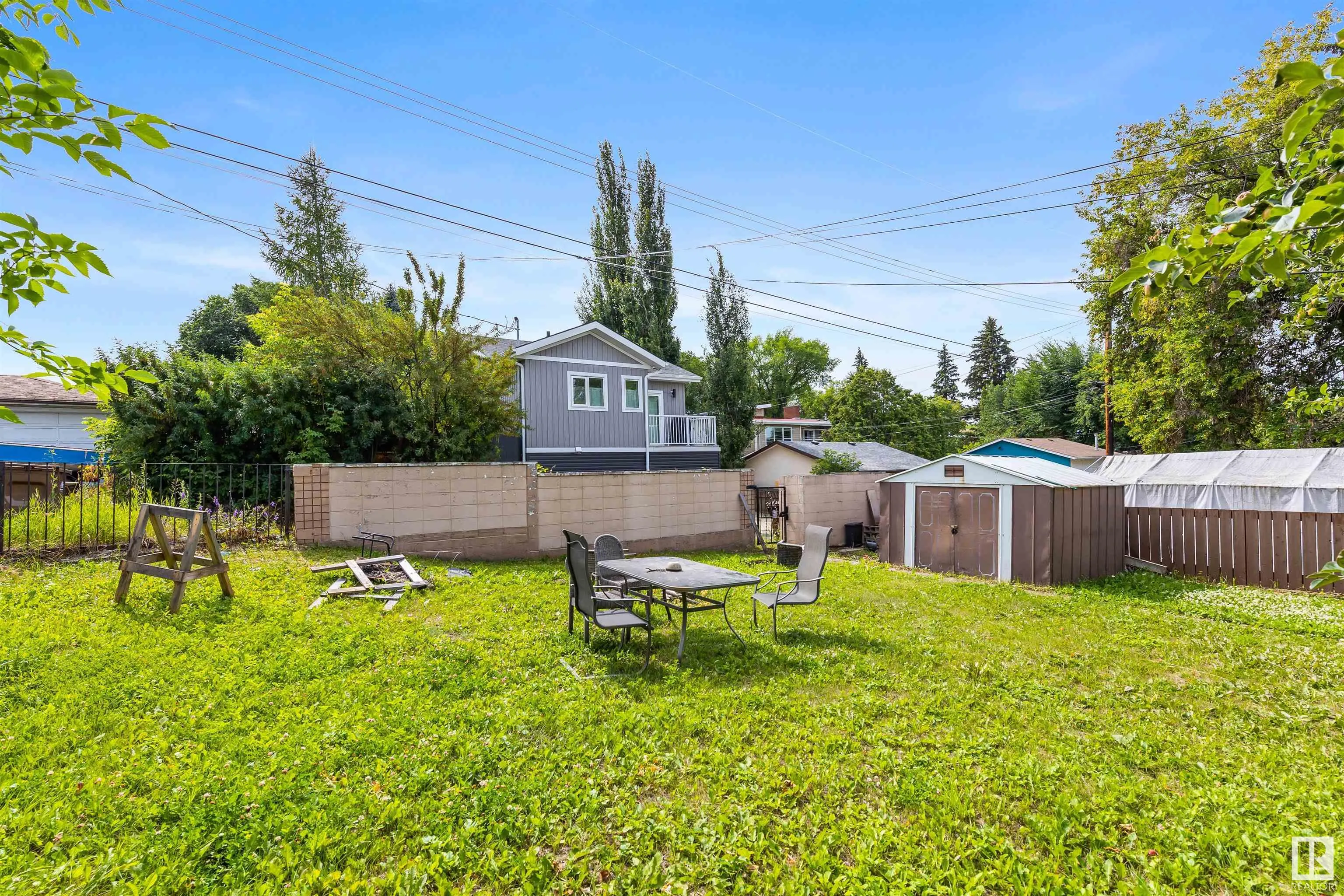 52 BELMONT Drive
