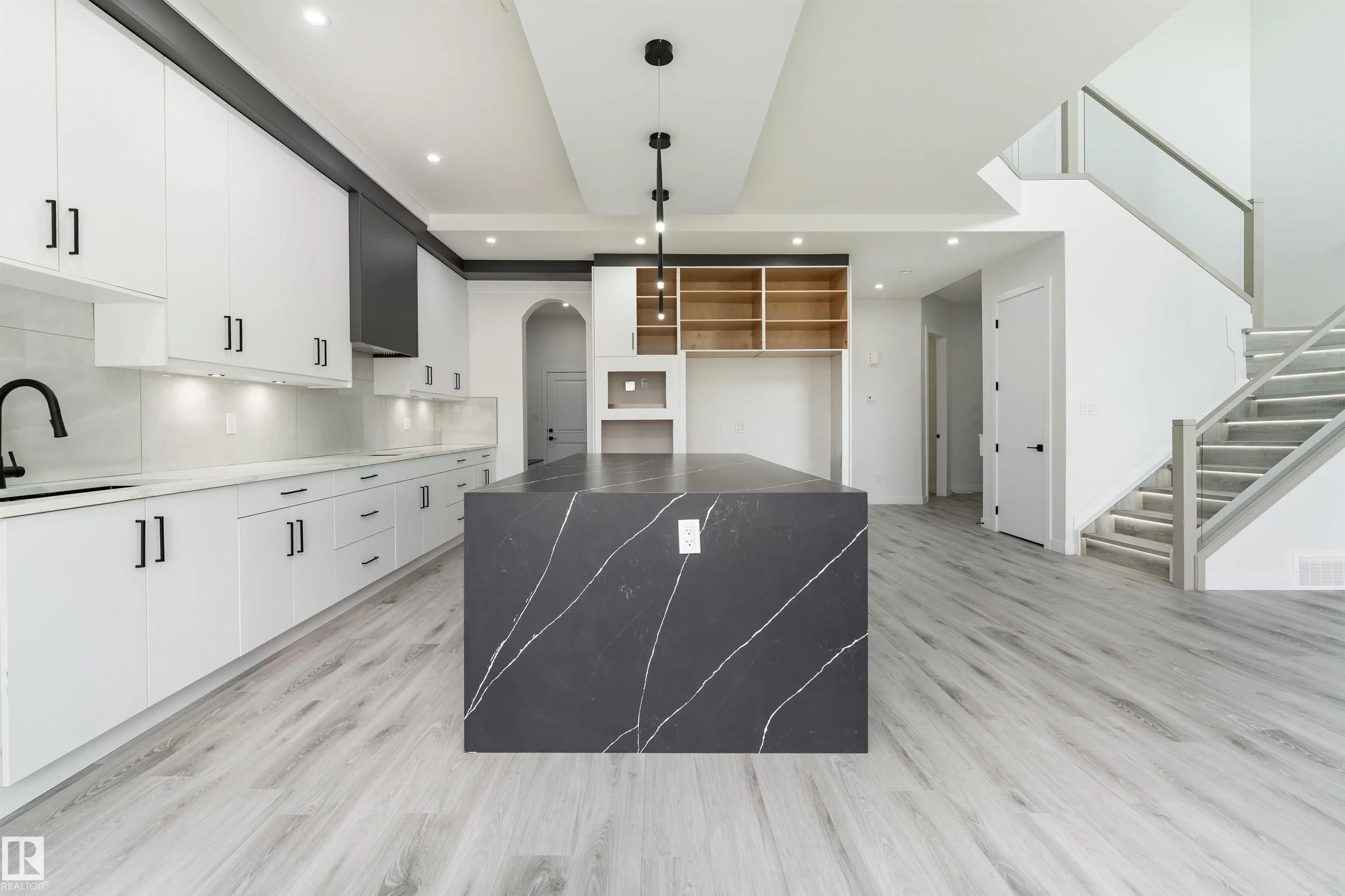 145 Graybriar Drive