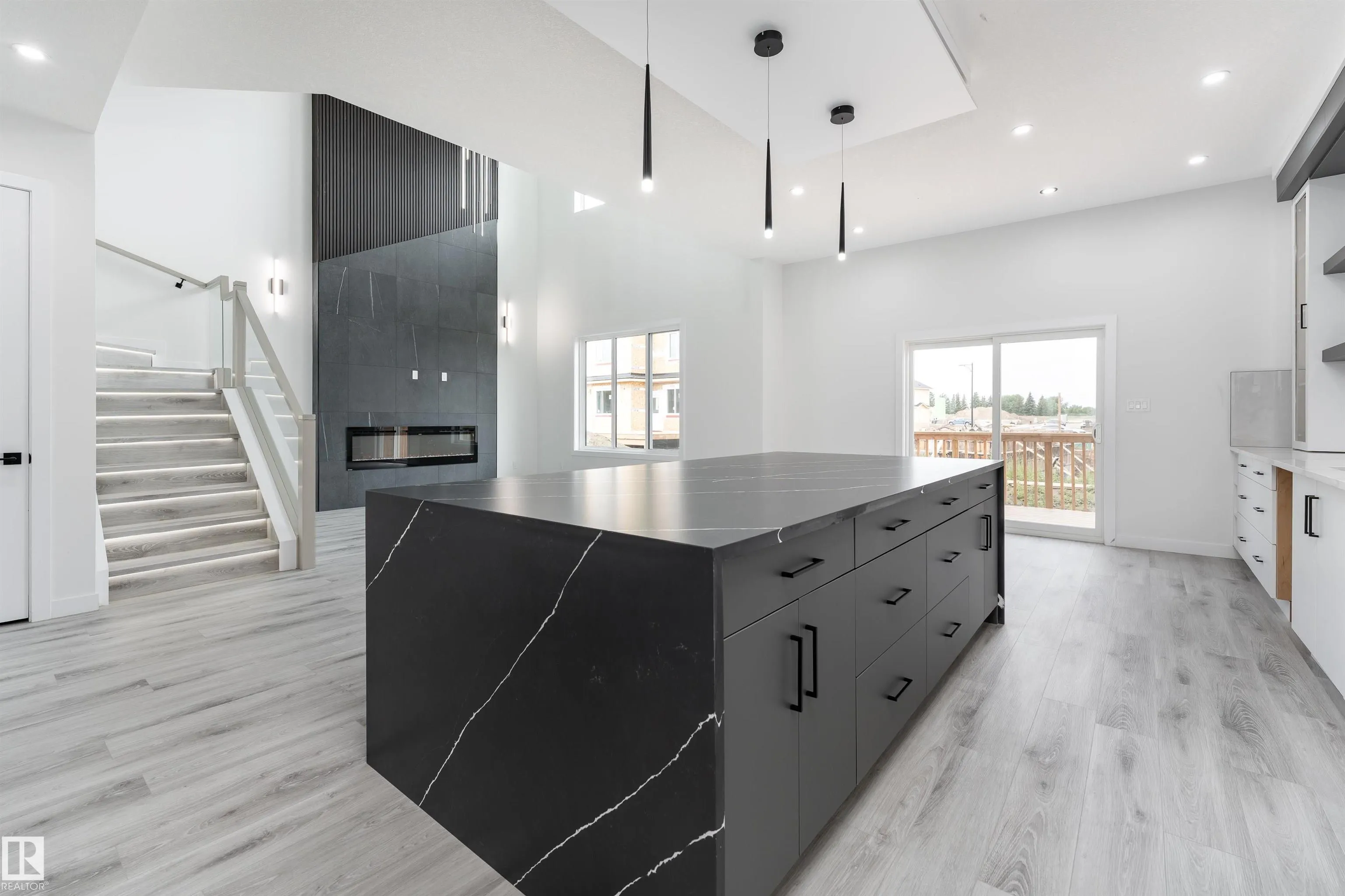 145 Graybriar Drive