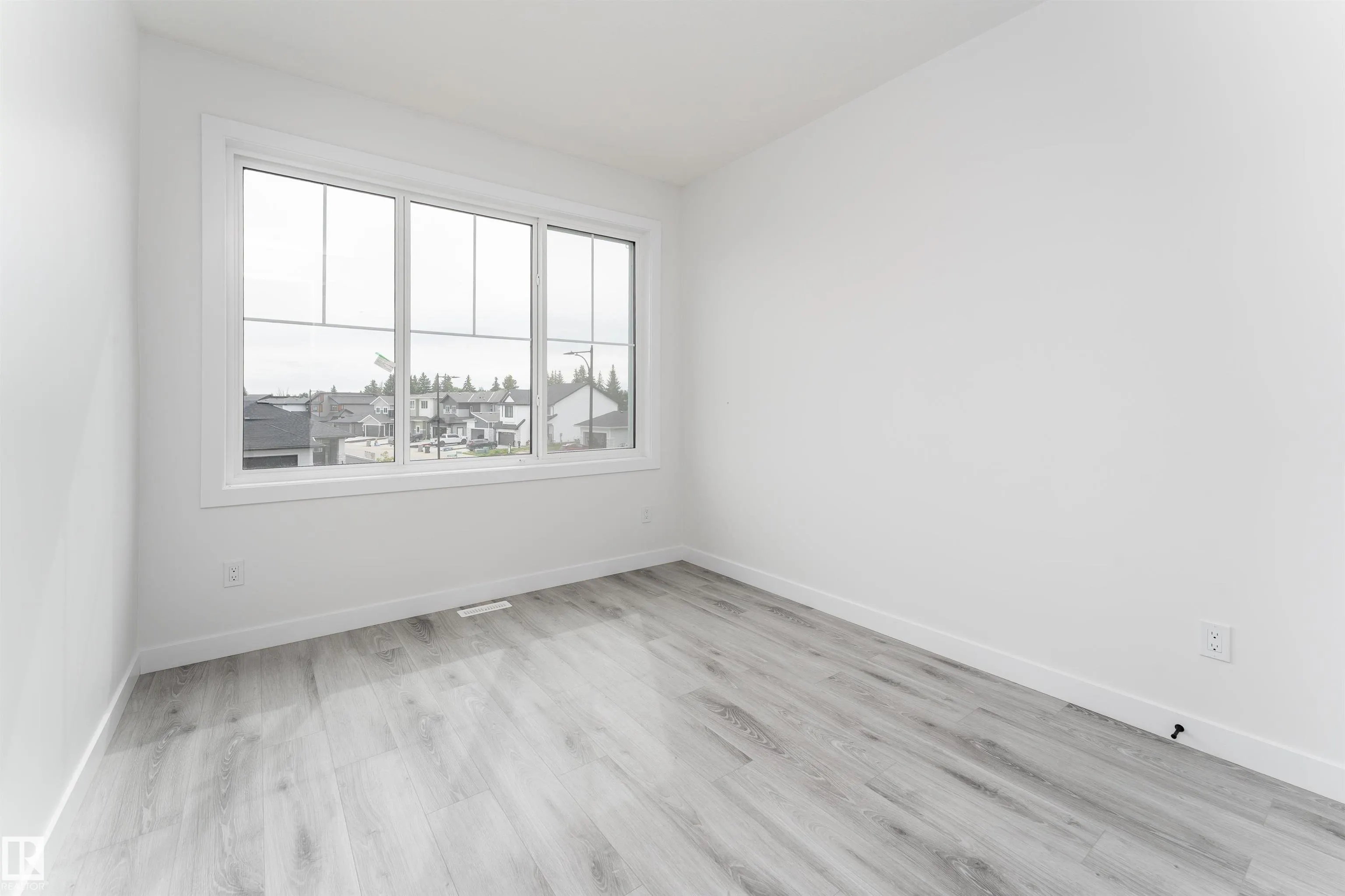 145 Graybriar Drive