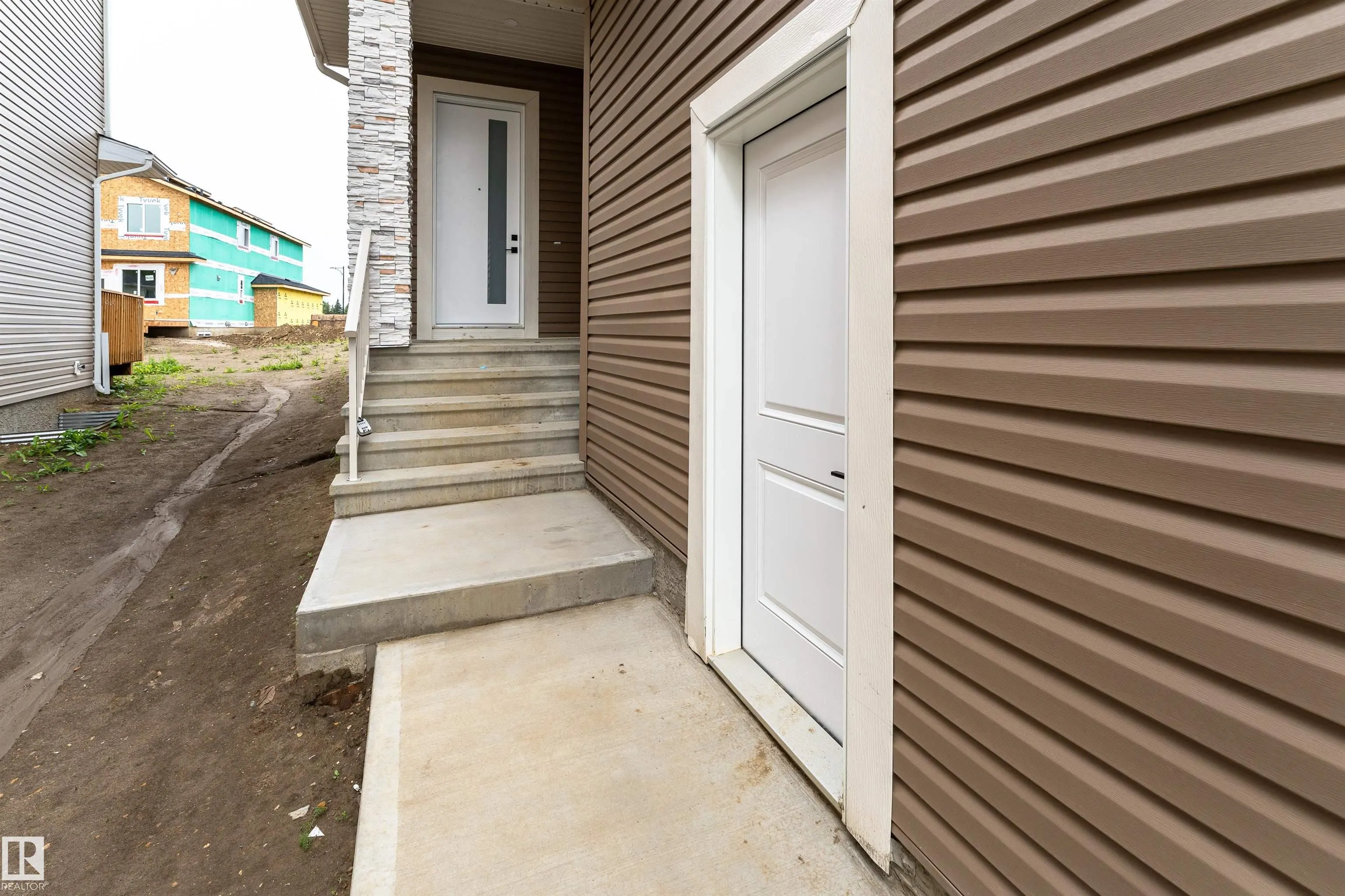 145 Graybriar Drive