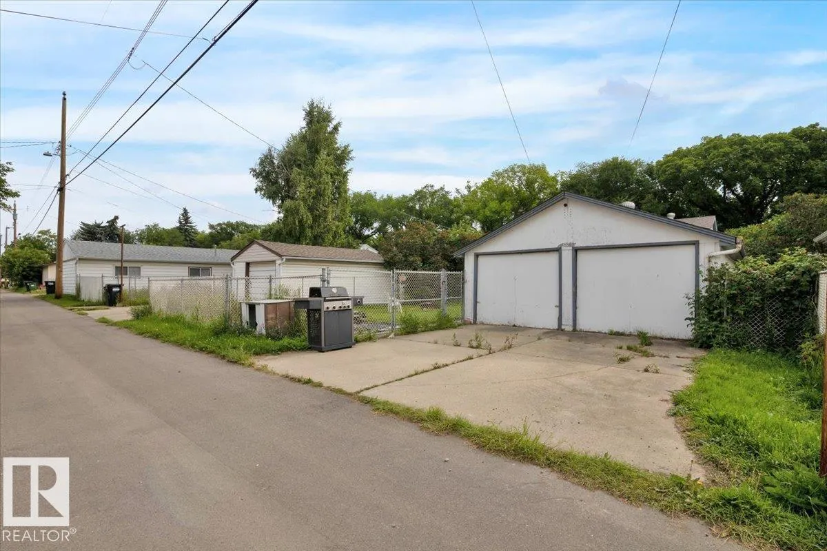 12010 40 Street