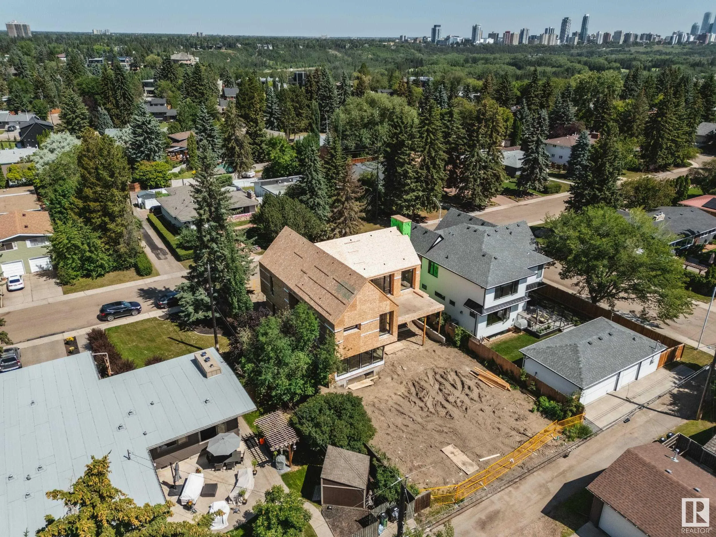 14007 91A Avenue