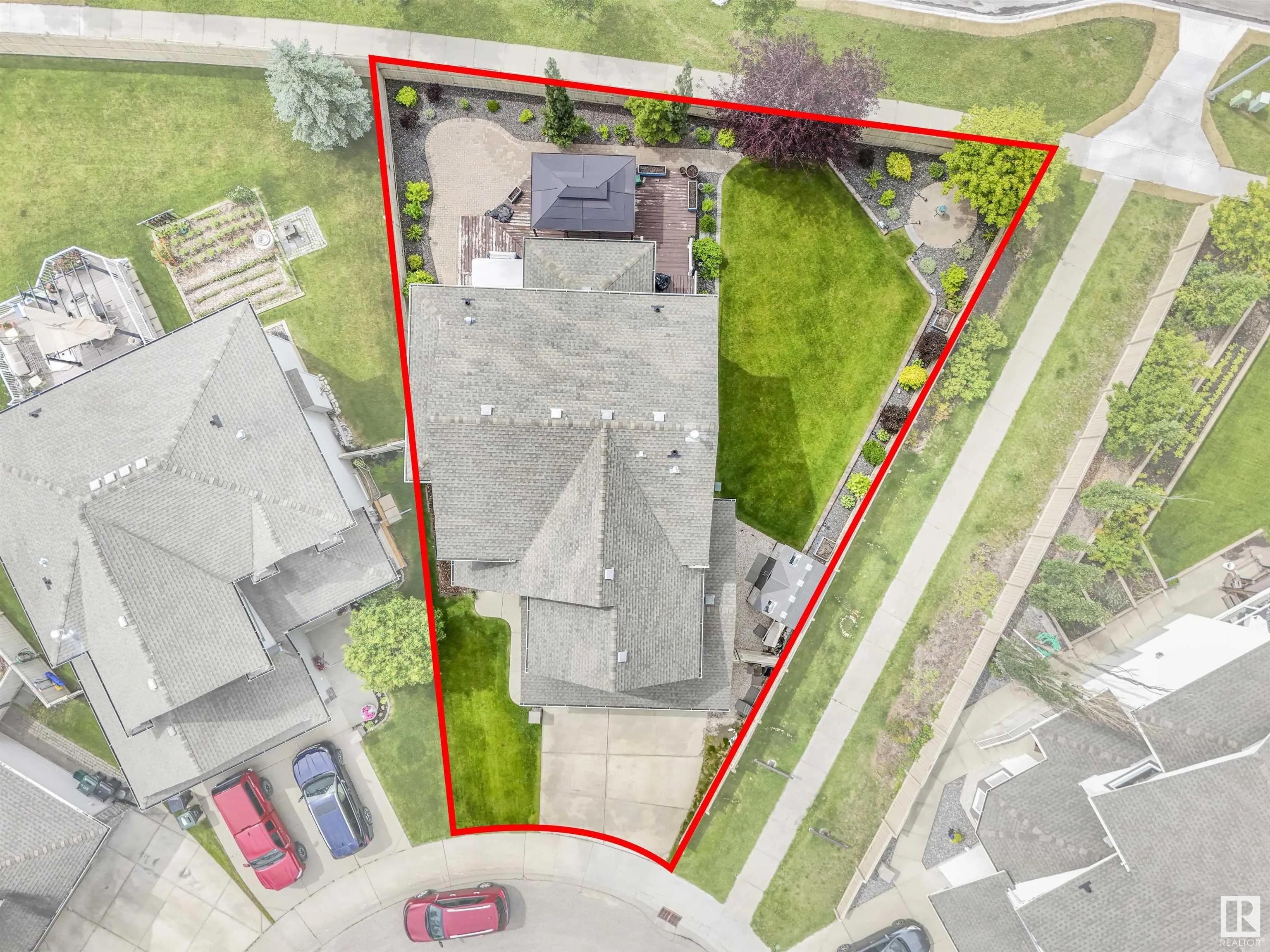 55 RIDGELAND Point(e)