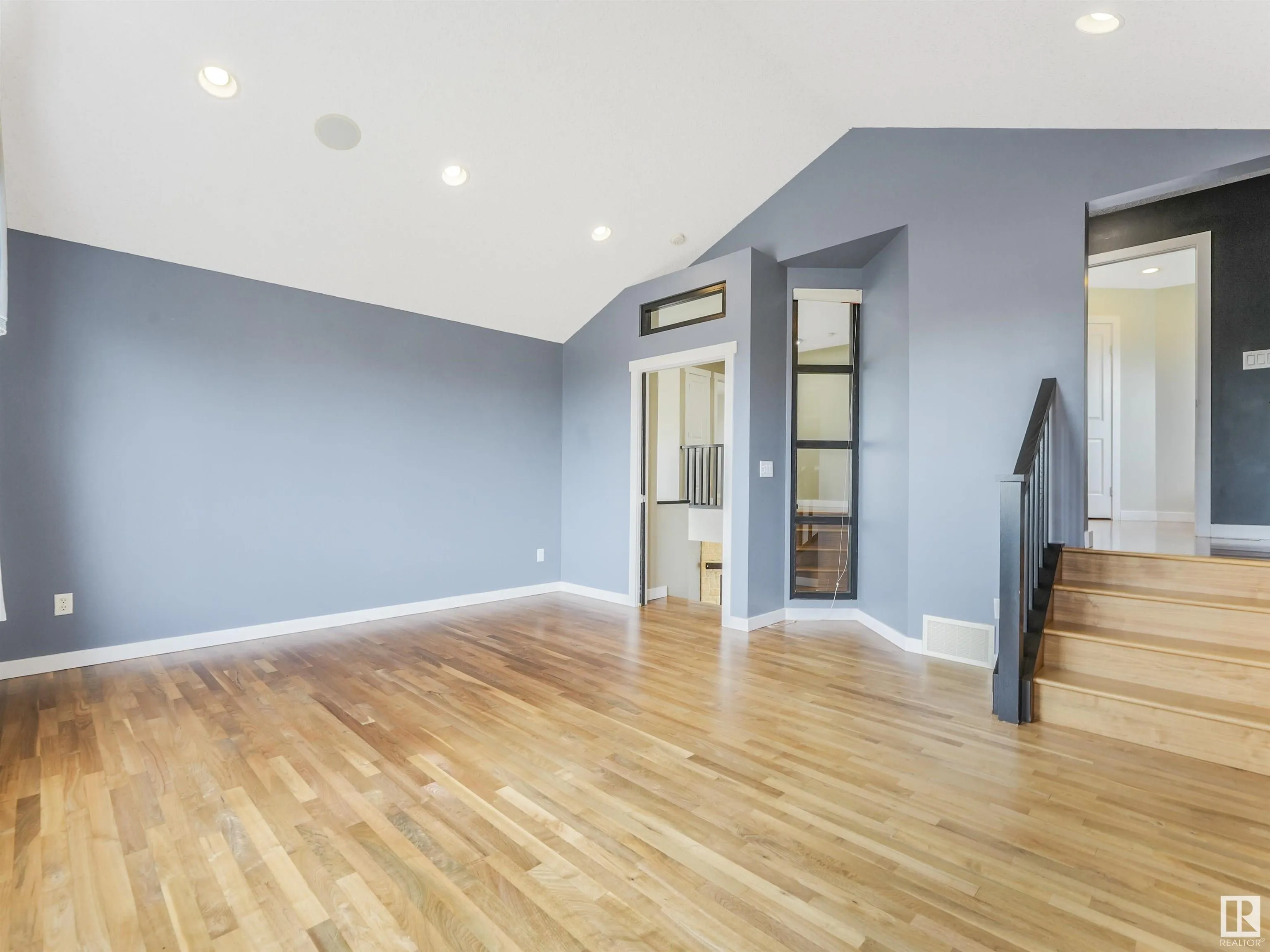 55 RIDGELAND Point(e)