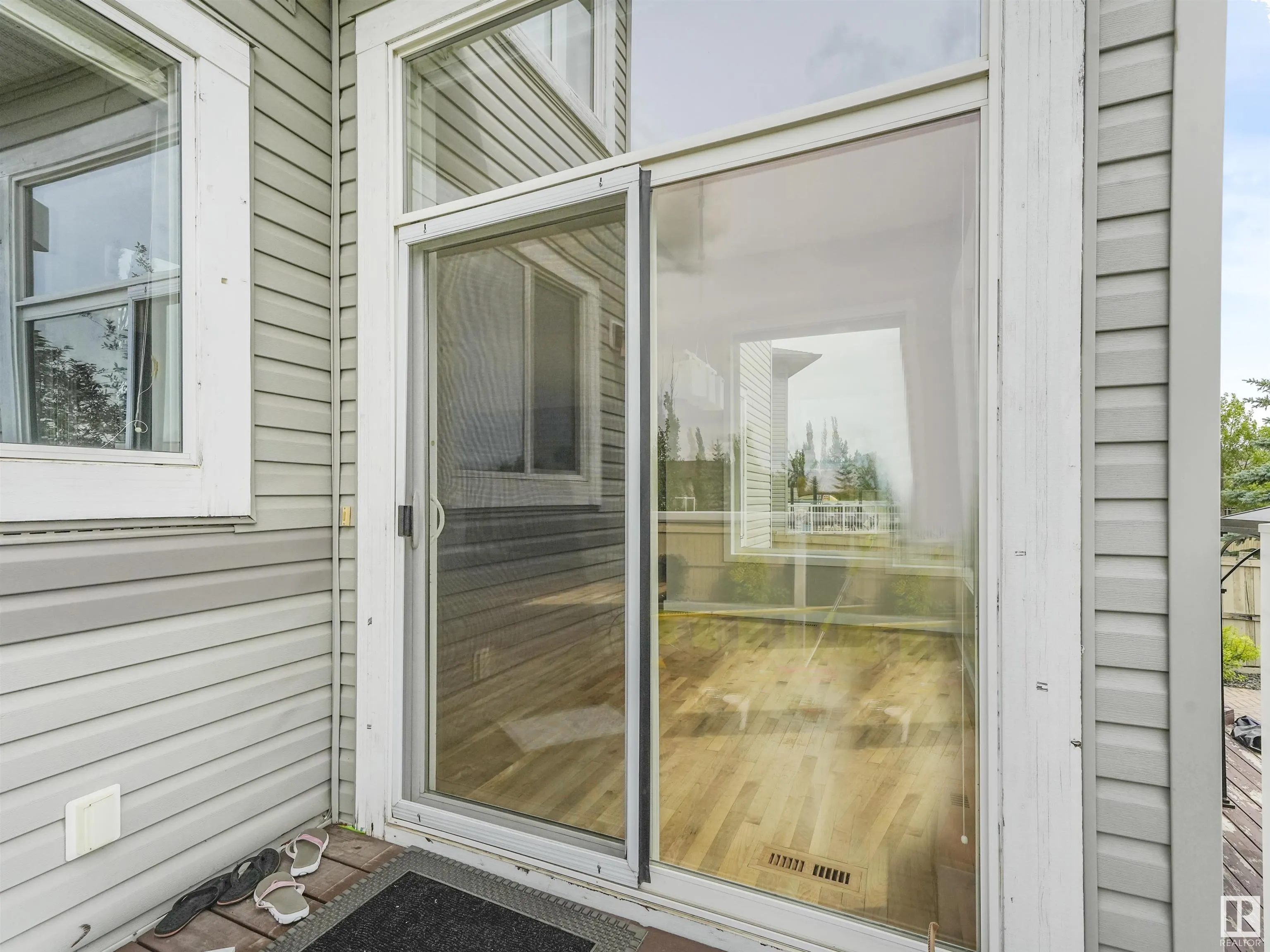 55 RIDGELAND Point(e)