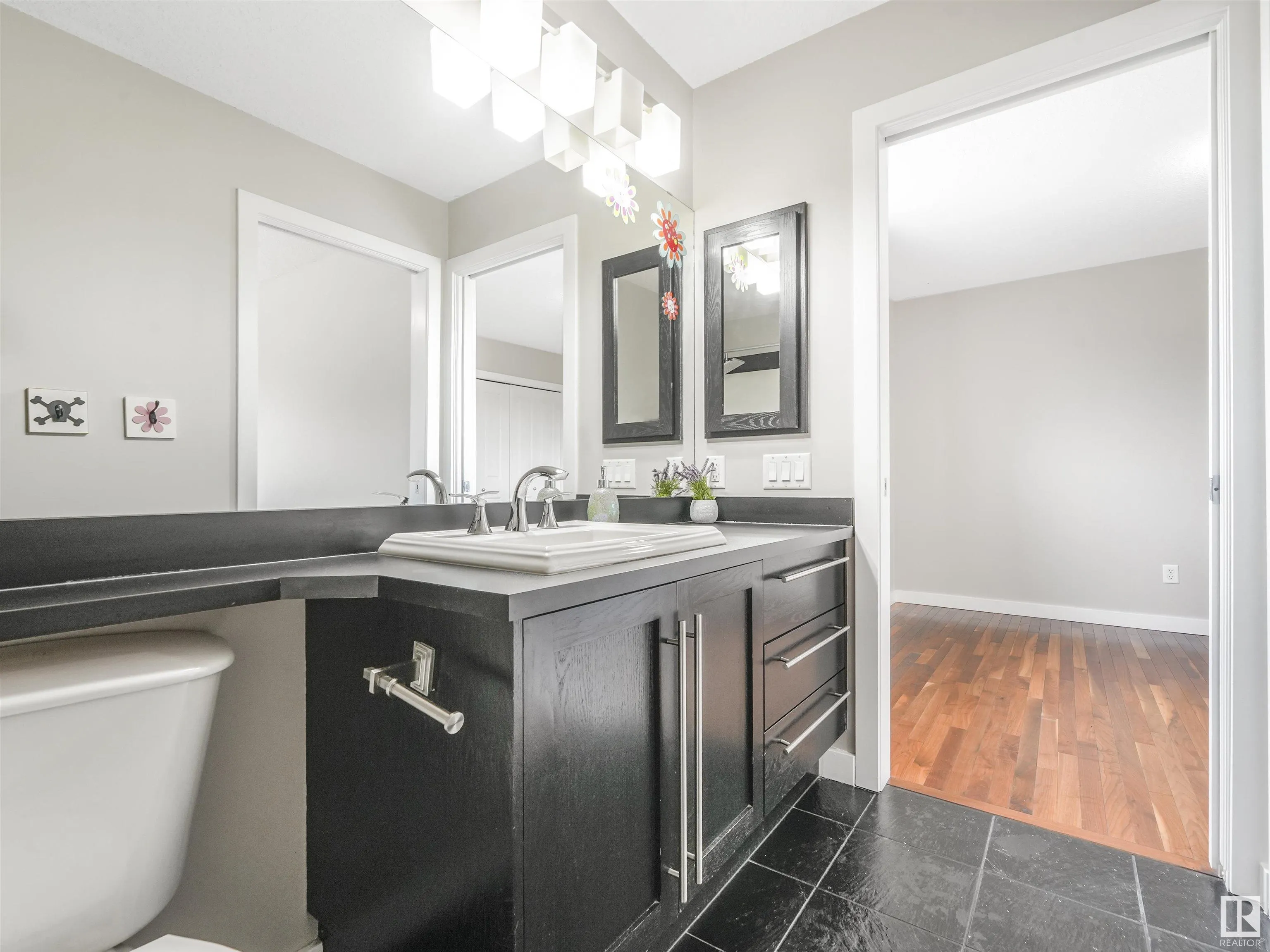 55 RIDGELAND Point(e)