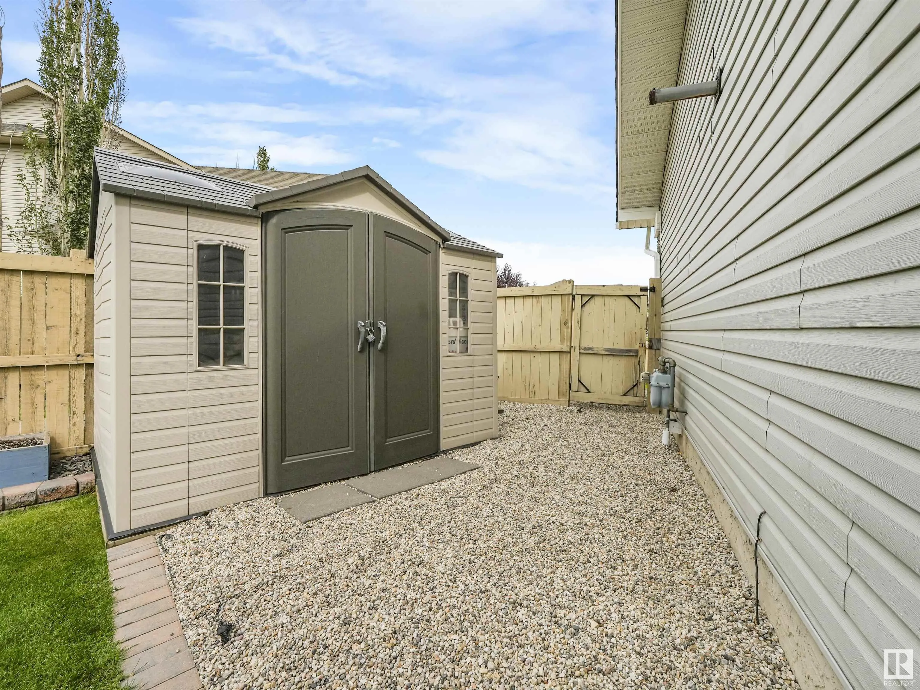 55 RIDGELAND Point(e)