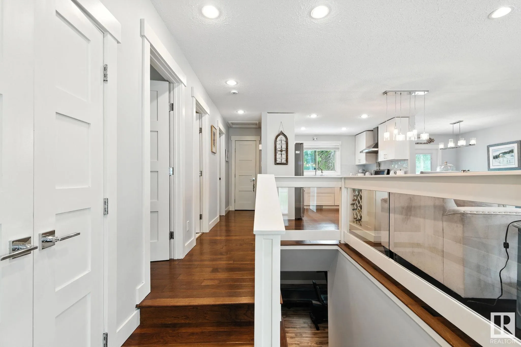 36 GLENWOOD Crescent
