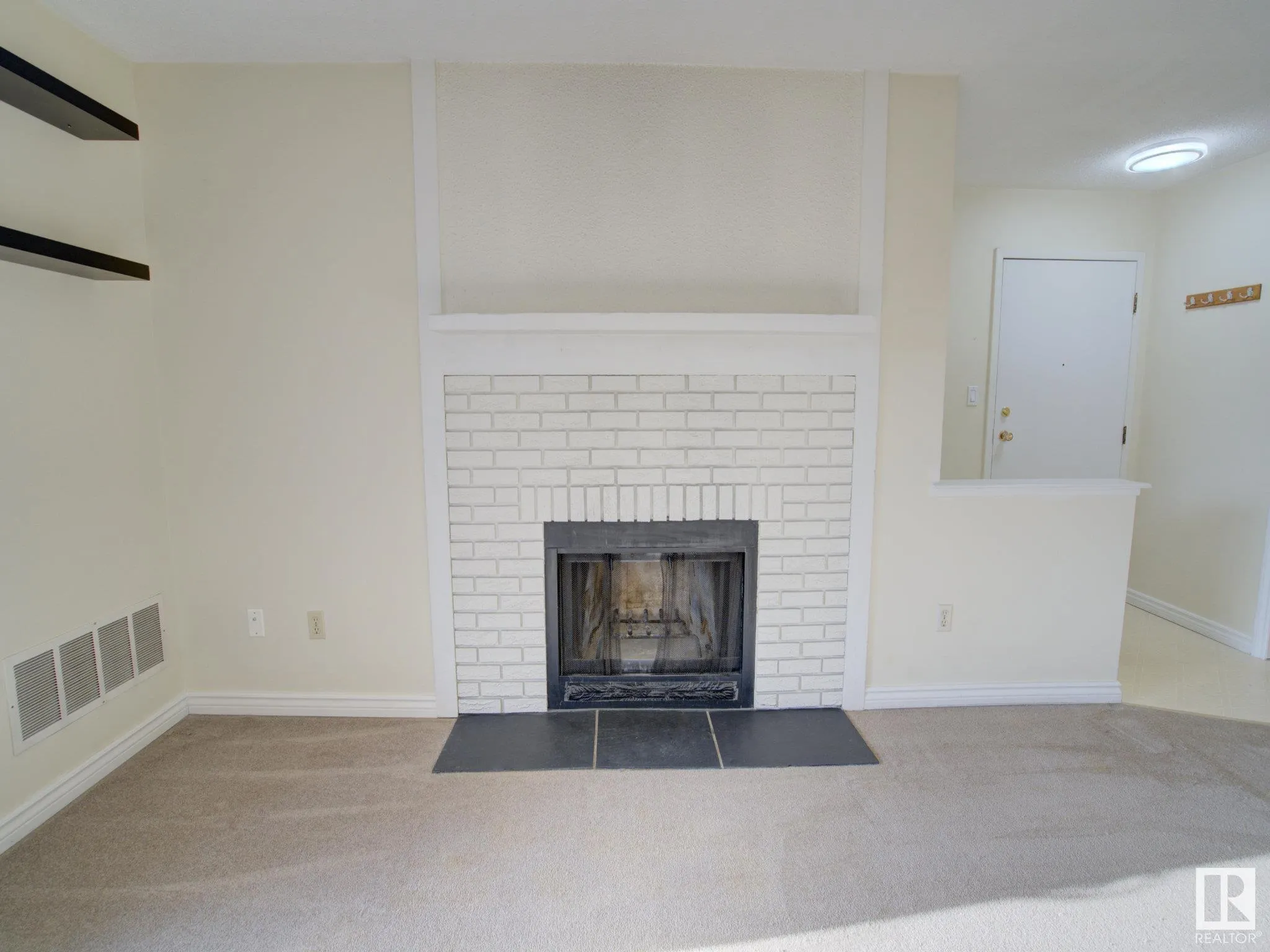 304 41 Akins Drive