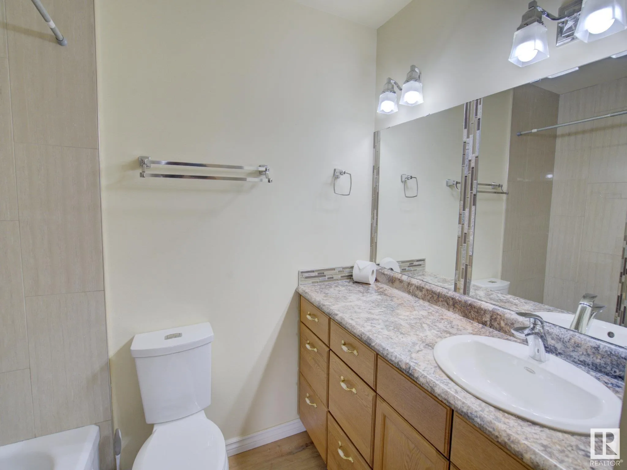 304 41 Akins Drive