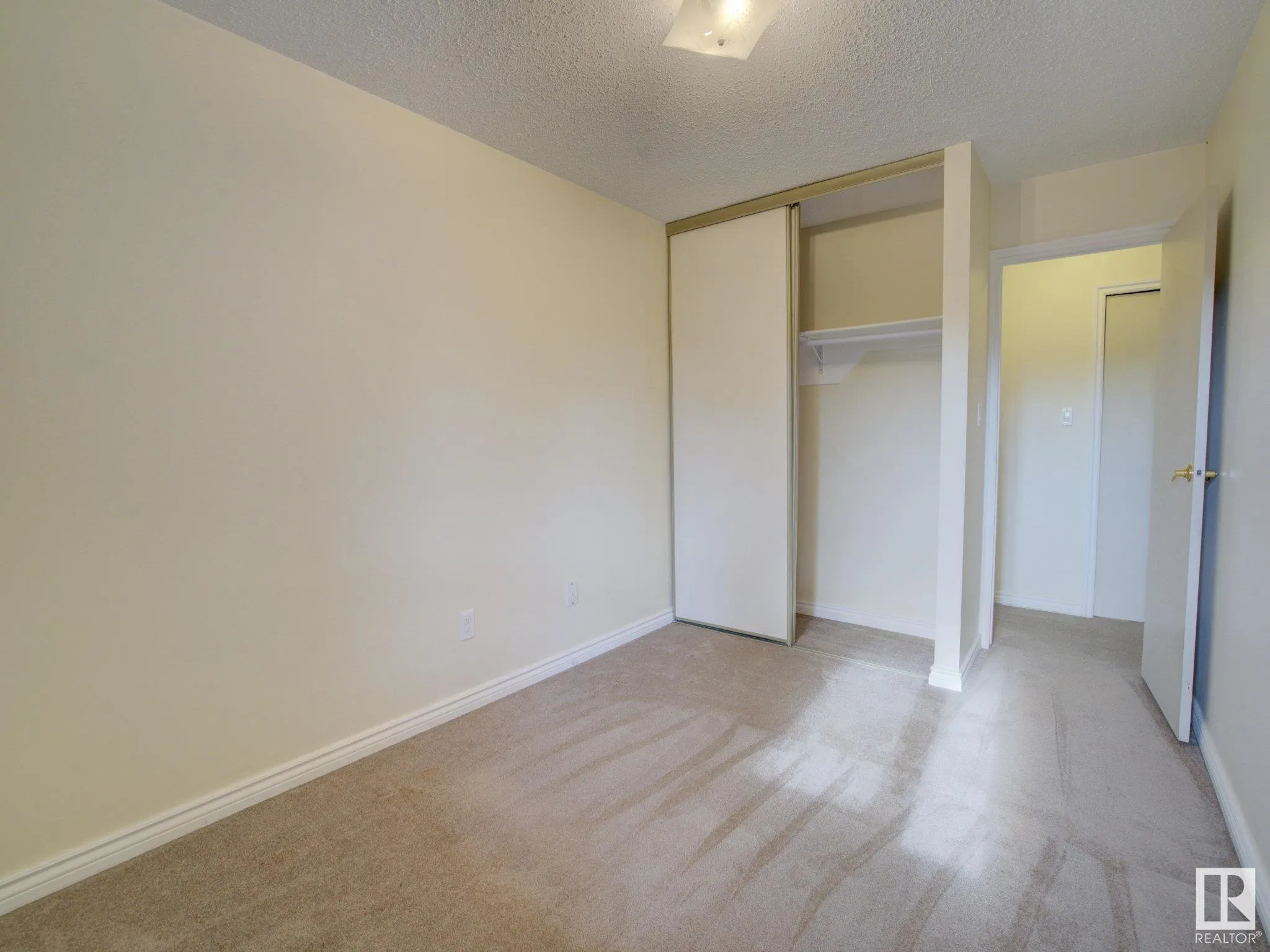 304 41 Akins Drive