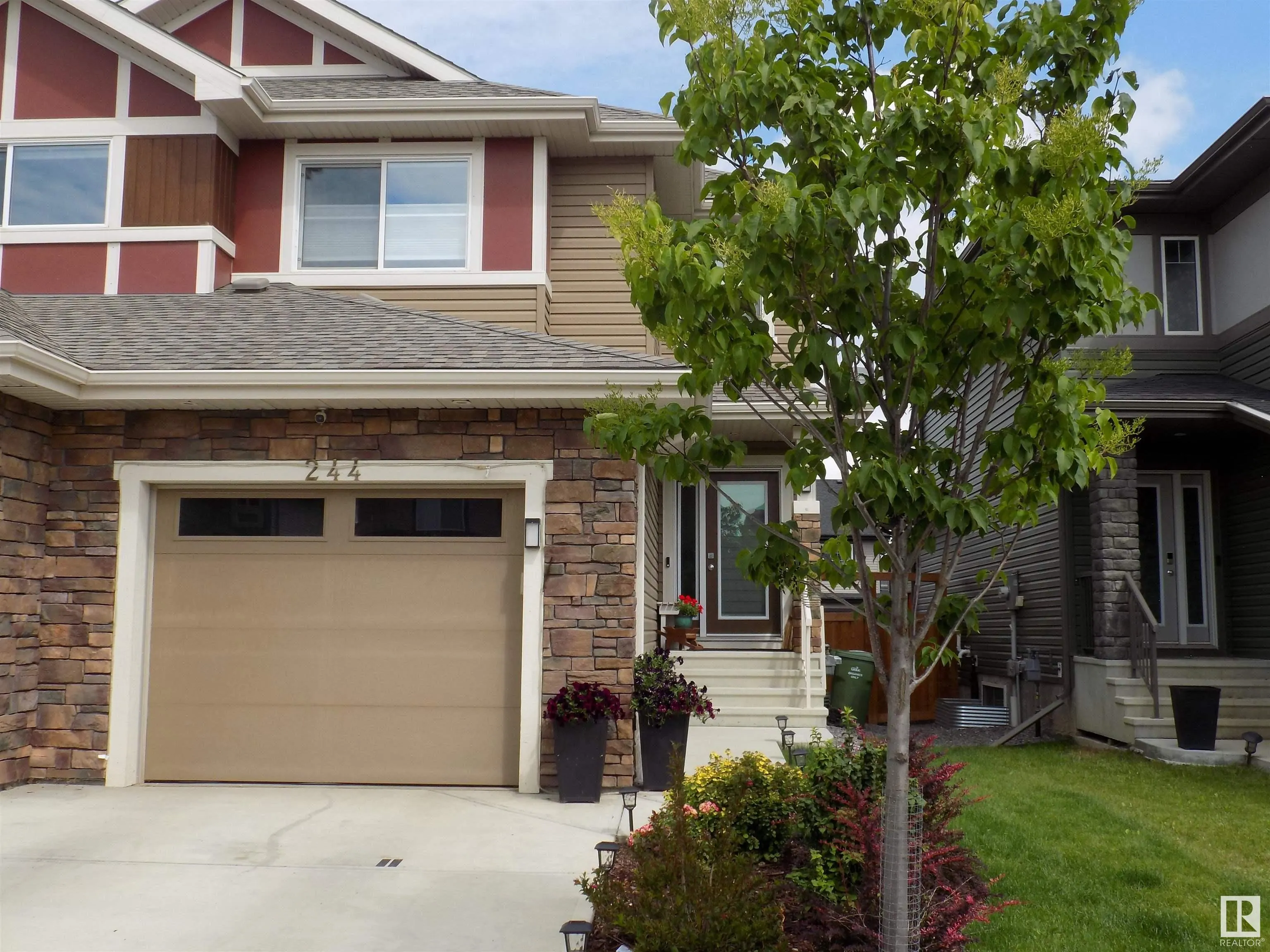 244 LARCH CRESCENT