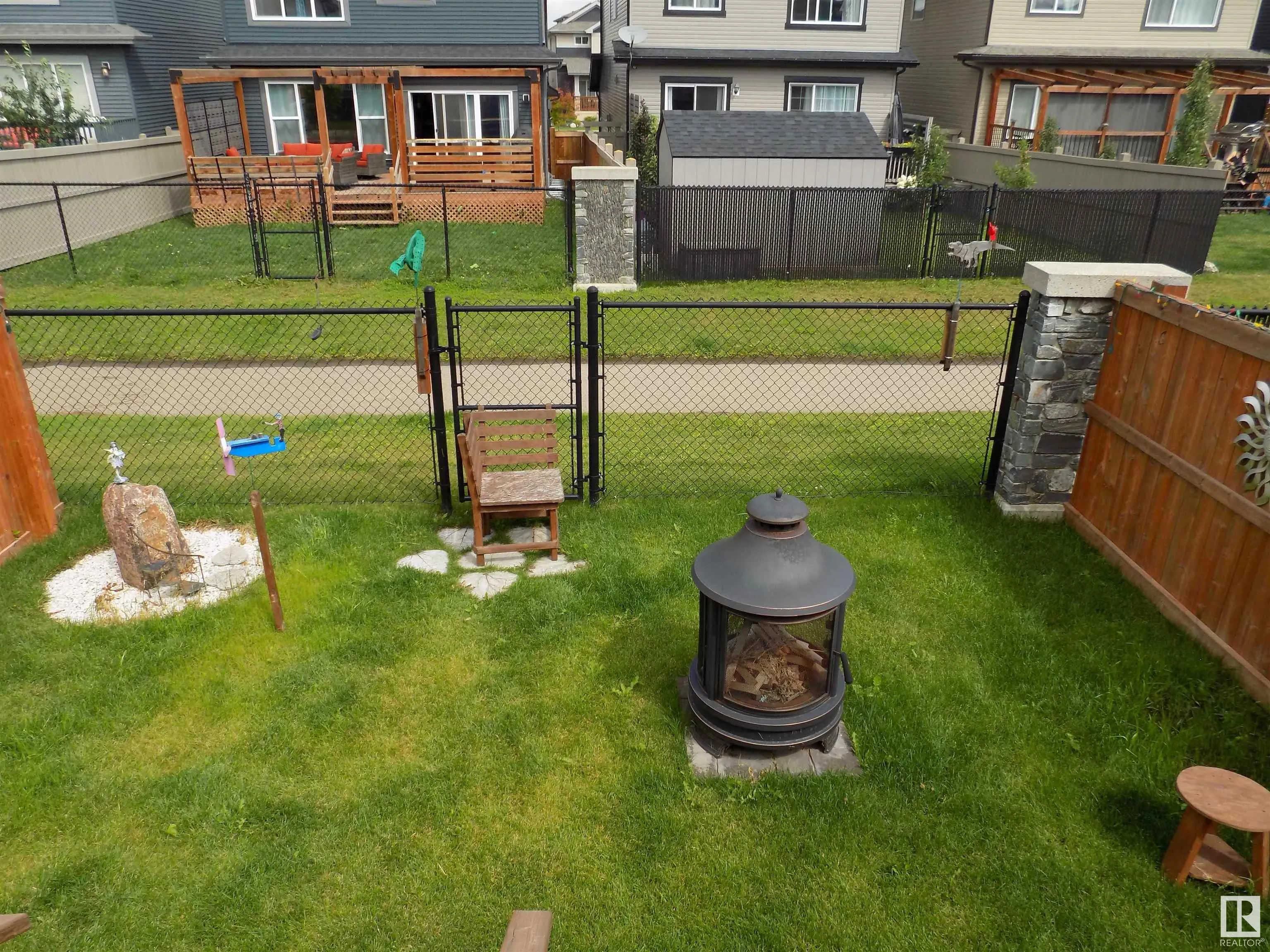 244 LARCH CRESCENT