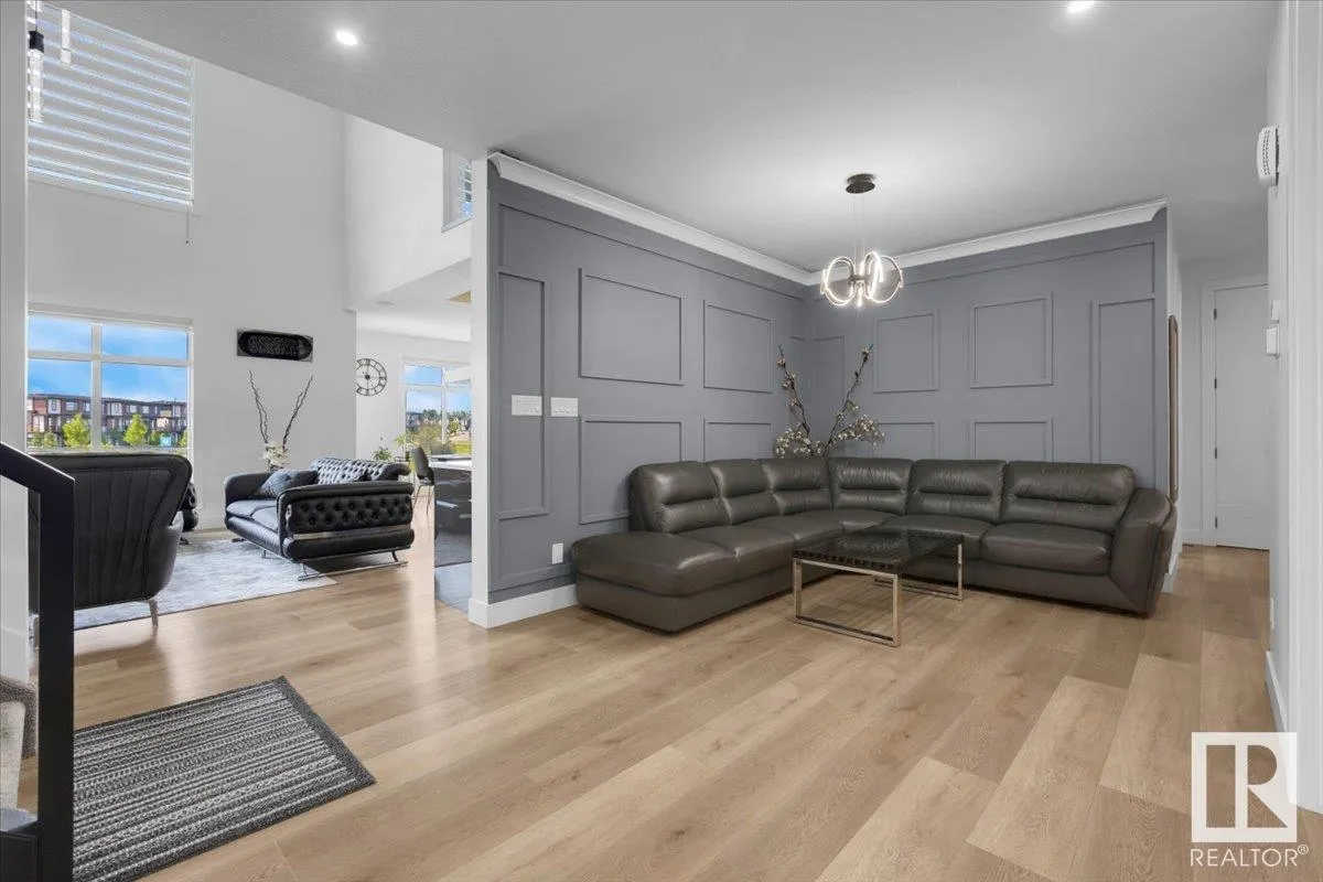 5611 Cautley Cove