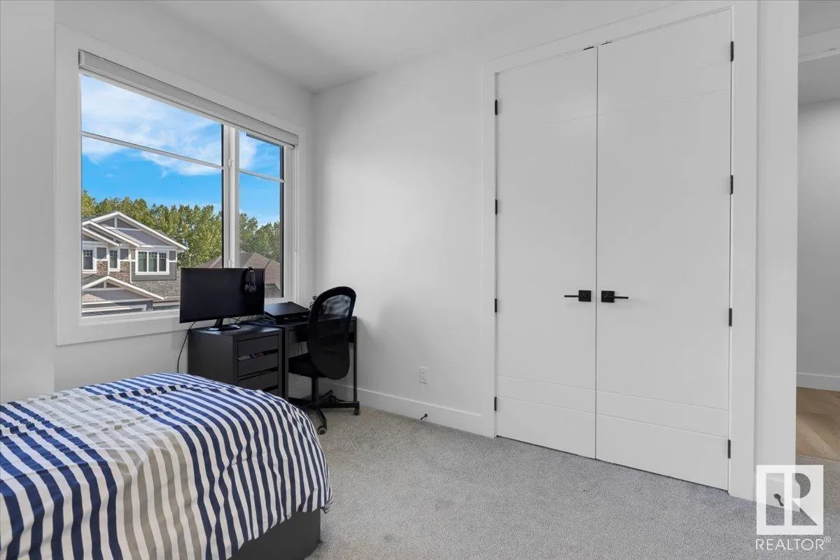 5611 Cautley Cove
