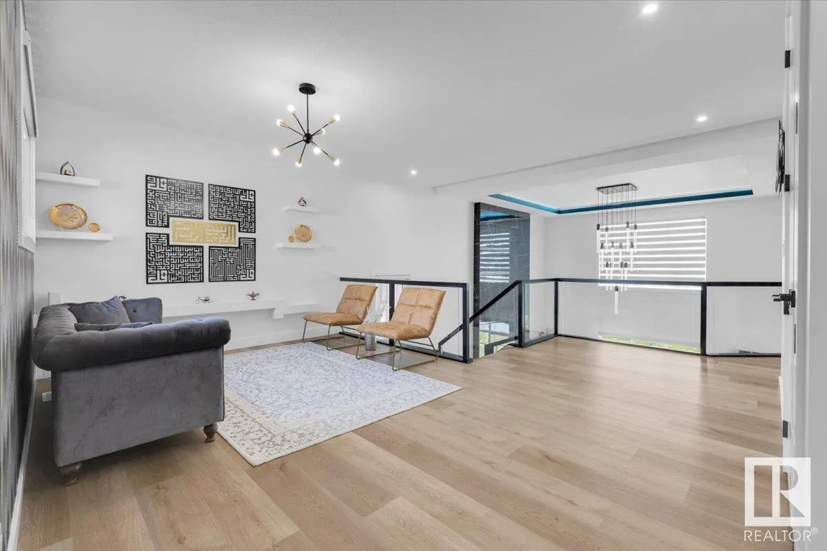5611 Cautley Cove