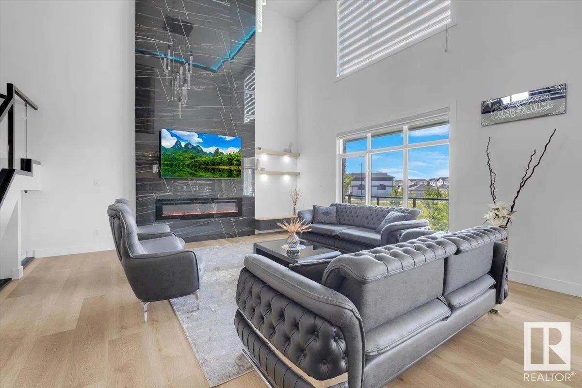 5611 Cautley Cove
