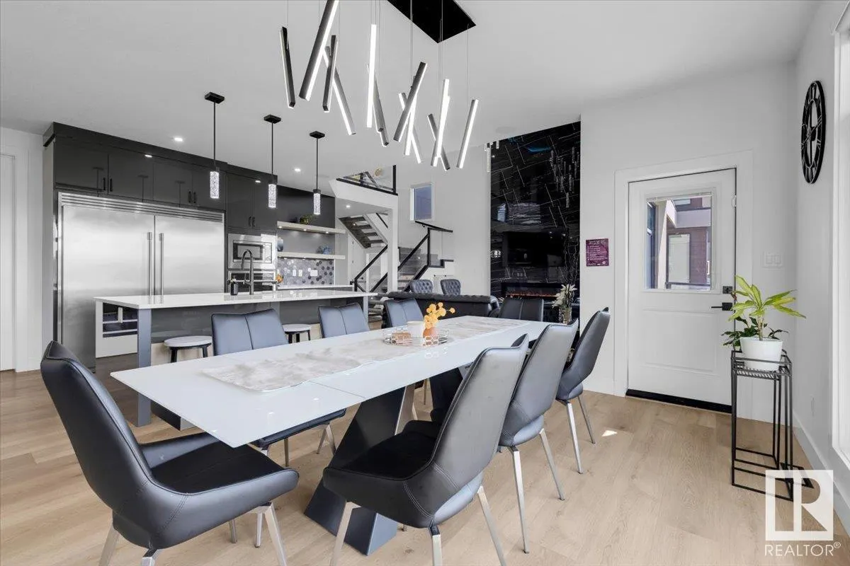 5611 Cautley Cove