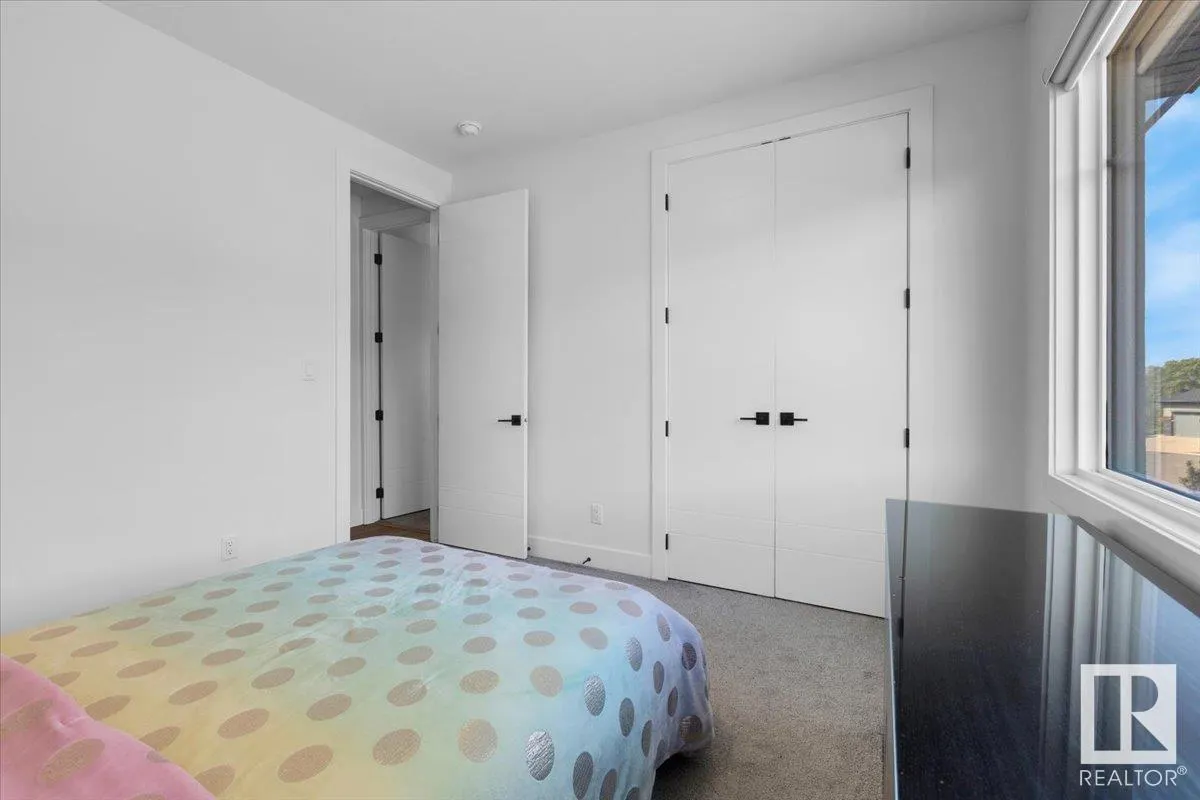 5611 Cautley Cove